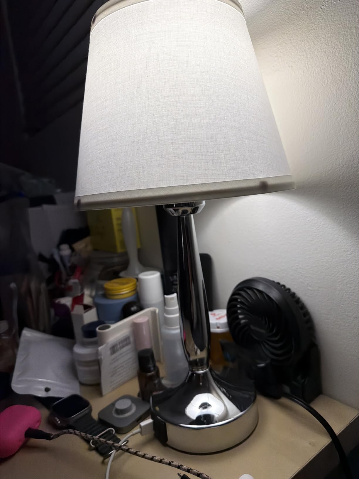 Kakanuo Touch Table Lamp for Bedroom, Small Bedside Lamp with USB C Charging Port, 3 Way Dimmable Touch Control Nightstand Lamp for Living Room and Office, LED Bulb Included customer photo 2