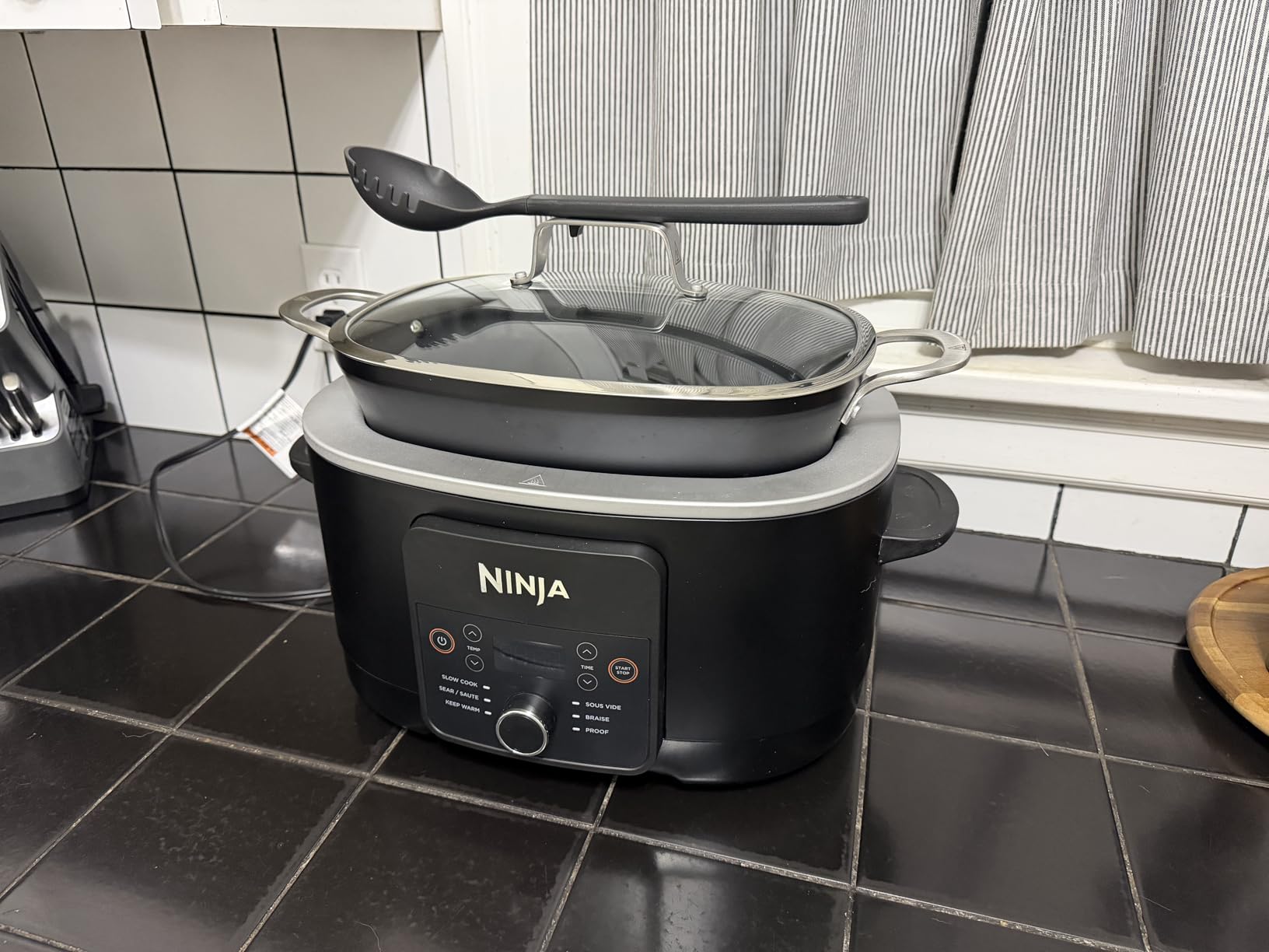Ninja PossibleCooker PLUS 12-in-1, 8.5-qt, Black, MC1010 | 12-in-1 replaces 12 appliances, Sous Vide & Proof, glass lid, nonstick oven-safe pot to 500°F, cooker-to-oven-to-table customer photo 1