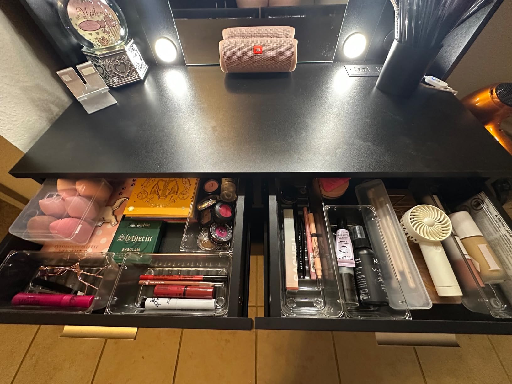 Vabches White Makeup Vanity Desk with Lighted Mirror & Charging Station | 2 Large Drawers, Vanity Mirror 3 Lighting Color Adjustable, Cushioned Stool, Storage Drawers and Shelves customer photo 2