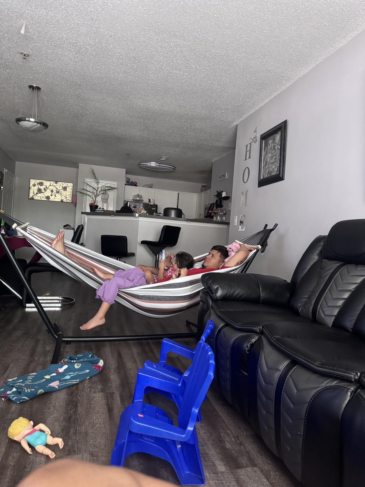 SZHLUX Hammock with Stand for Outside | 450lb Capacity Steel Stand, Premium Carry Bag Included and Two Anti Roll Balance Beam customer photo 1