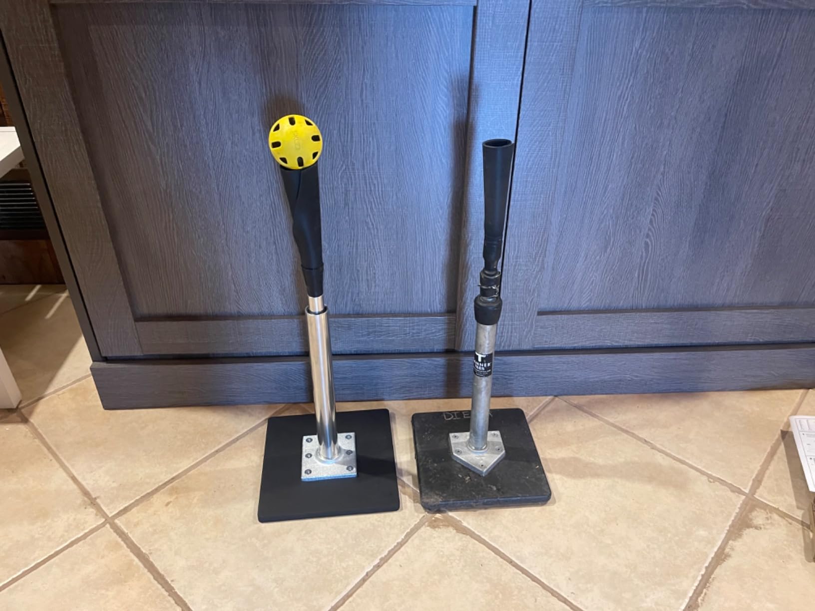 Baseball Batting Tee - Professional Hitting Tee for Baseball/Softball | With Weighted Base, Flexible Rubber Top, Premium Aluminum Baseball Tee, Easy Adjust Height 24-46 inches For Kids or Adults customer photo 1