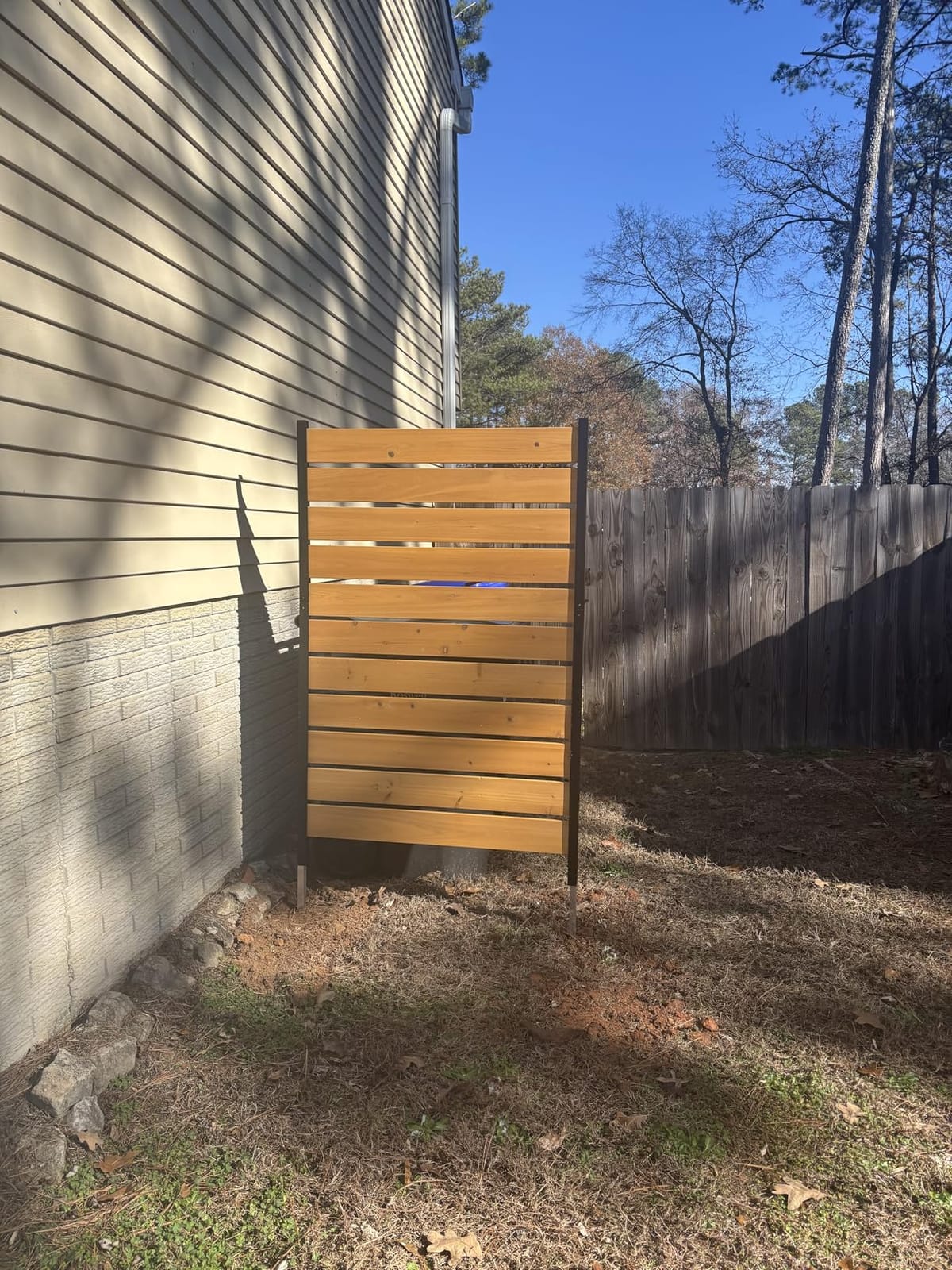 Enclo Concord Privacy Screen, Cedar Wood DIY No Dig Kit | 5ftH x 3.2ftW, Pre-Stained, 1 Panel, Hide Trash Cans, EC18022 customer photo 2