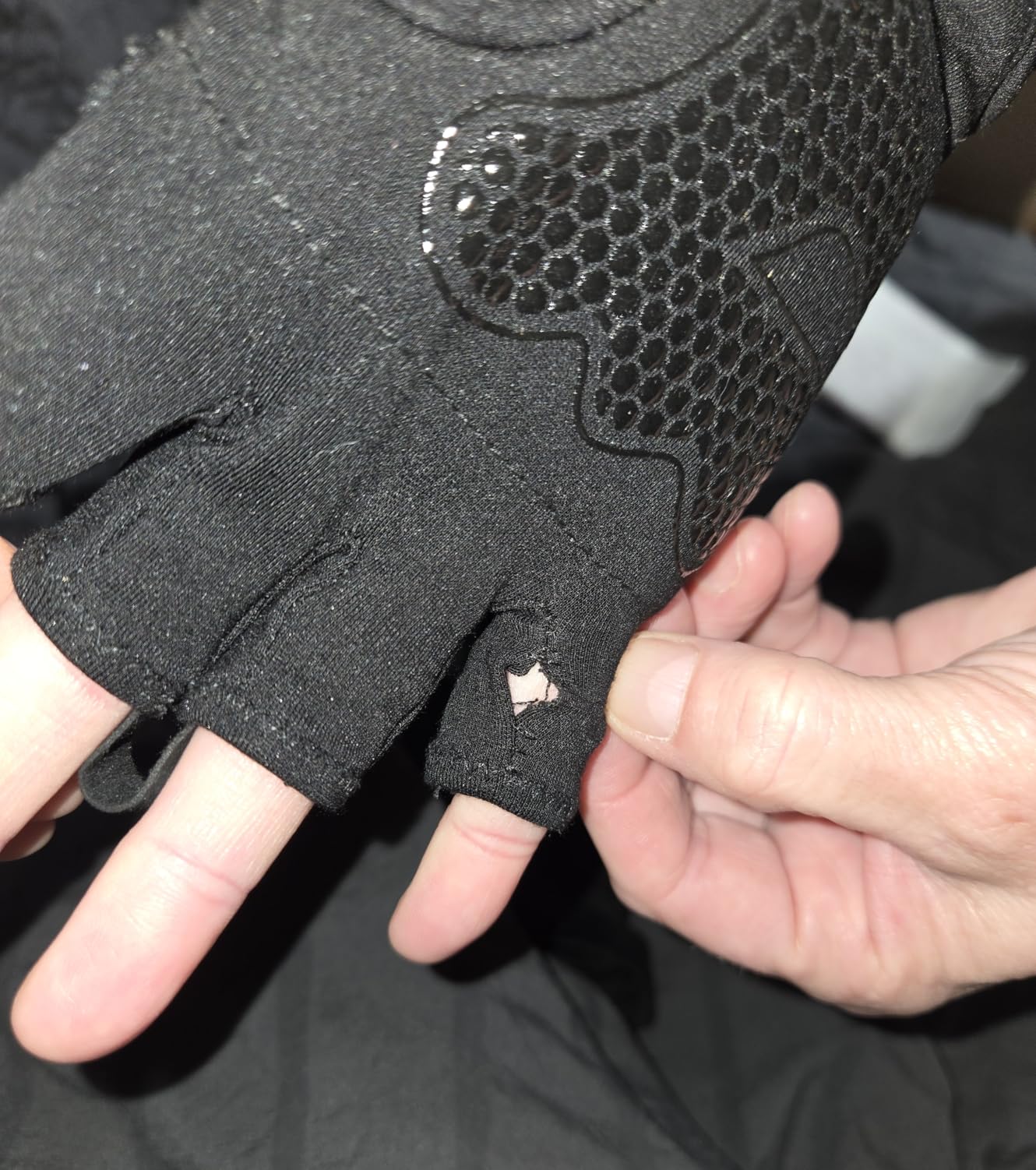 Heated Gloves for Men Women, Rechargeable Full & Half Hands Electric Gloves Heated Fingerless Touchscreen Gloves Heated Winter Hand Warmer for Work Cycling Skiing Outdoor Snow customer photo 2