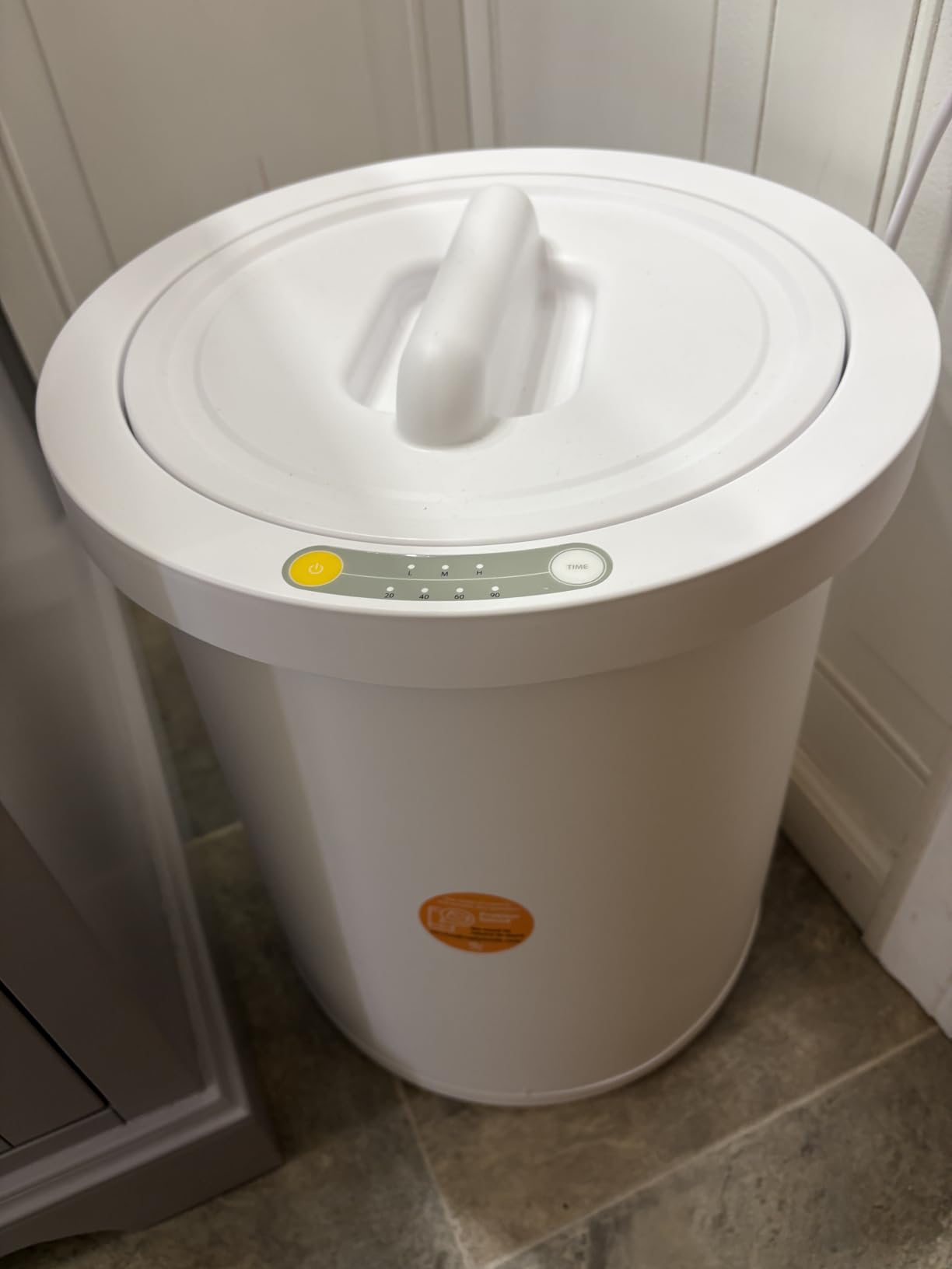 VEVOR Towel Warmers for Bathroom, Towel Warmer Bucket Auto Shut Off for Spa Fits up to 3 Oversized Towels, Blankets, Clothes, Bathrobes, PJ's and More customer photo 2