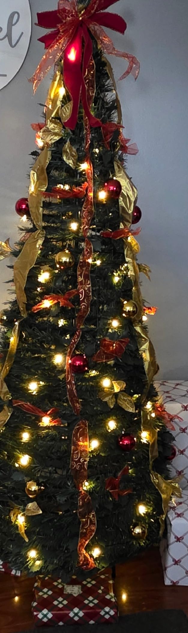6.5FT Pop Up Christmas Tree with Lights and Decorations & Remote & Timer, Prelit Fully Decorated Pull Up Artificial Christmas Tree with Xmas Ball Ornaments Bows Ribbons for Xmas Party Decor customer photo 1