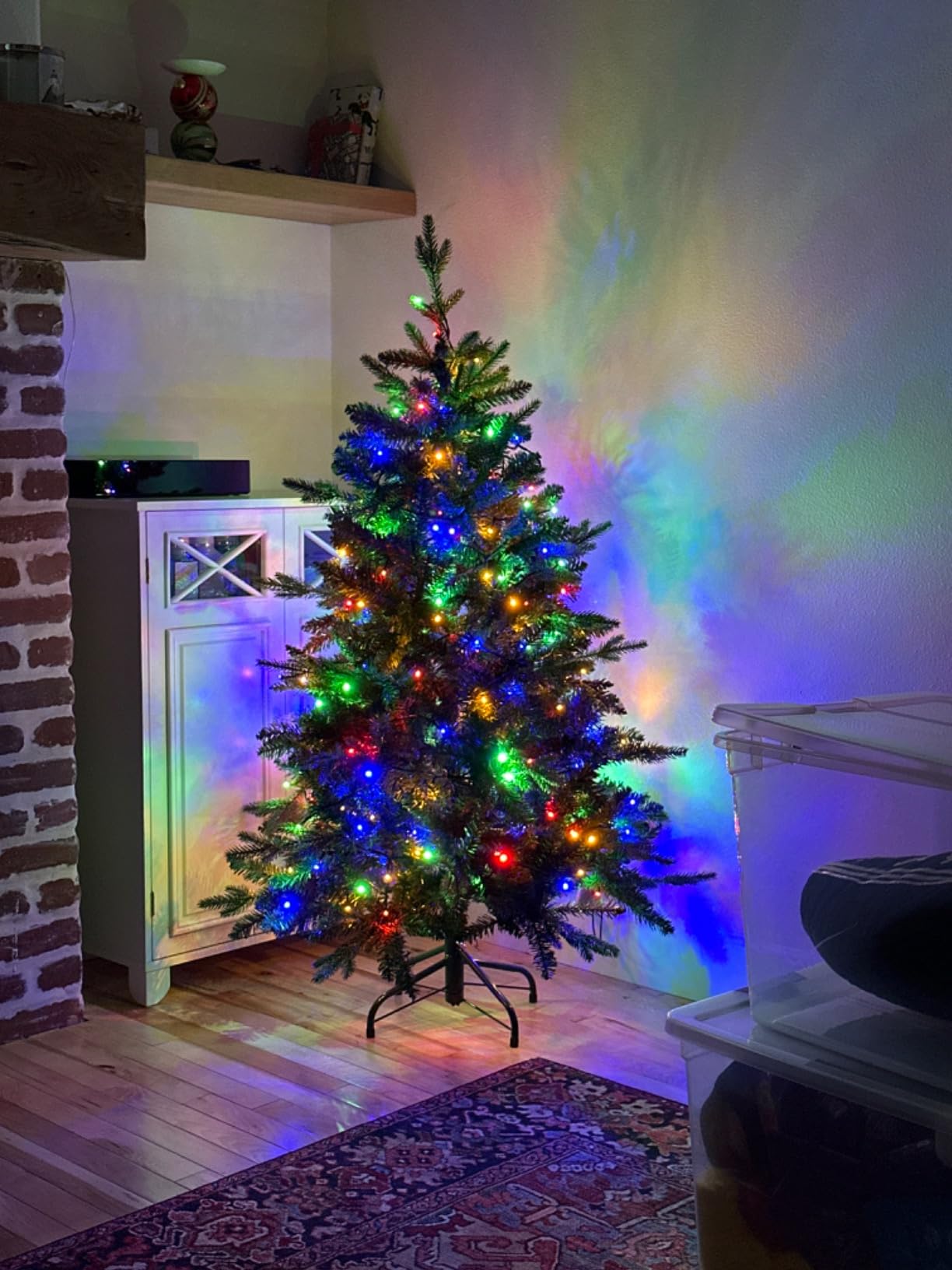 Treepool 7FT Unlit Artificial Christmas Tree, 2272 PE/PVC Tips, Living Room | Full Realistic Shape, Premium Hinged Spruce Design, Foldable Metal Stand, Natural Green Color, Easy Assembly, Holiday Decor customer photo 2
