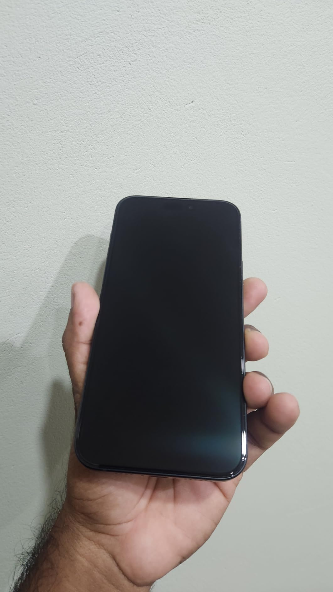 Apple iPhone 15 Plus, 128GB, Black - Unlocked (Renewed) customer photo 2