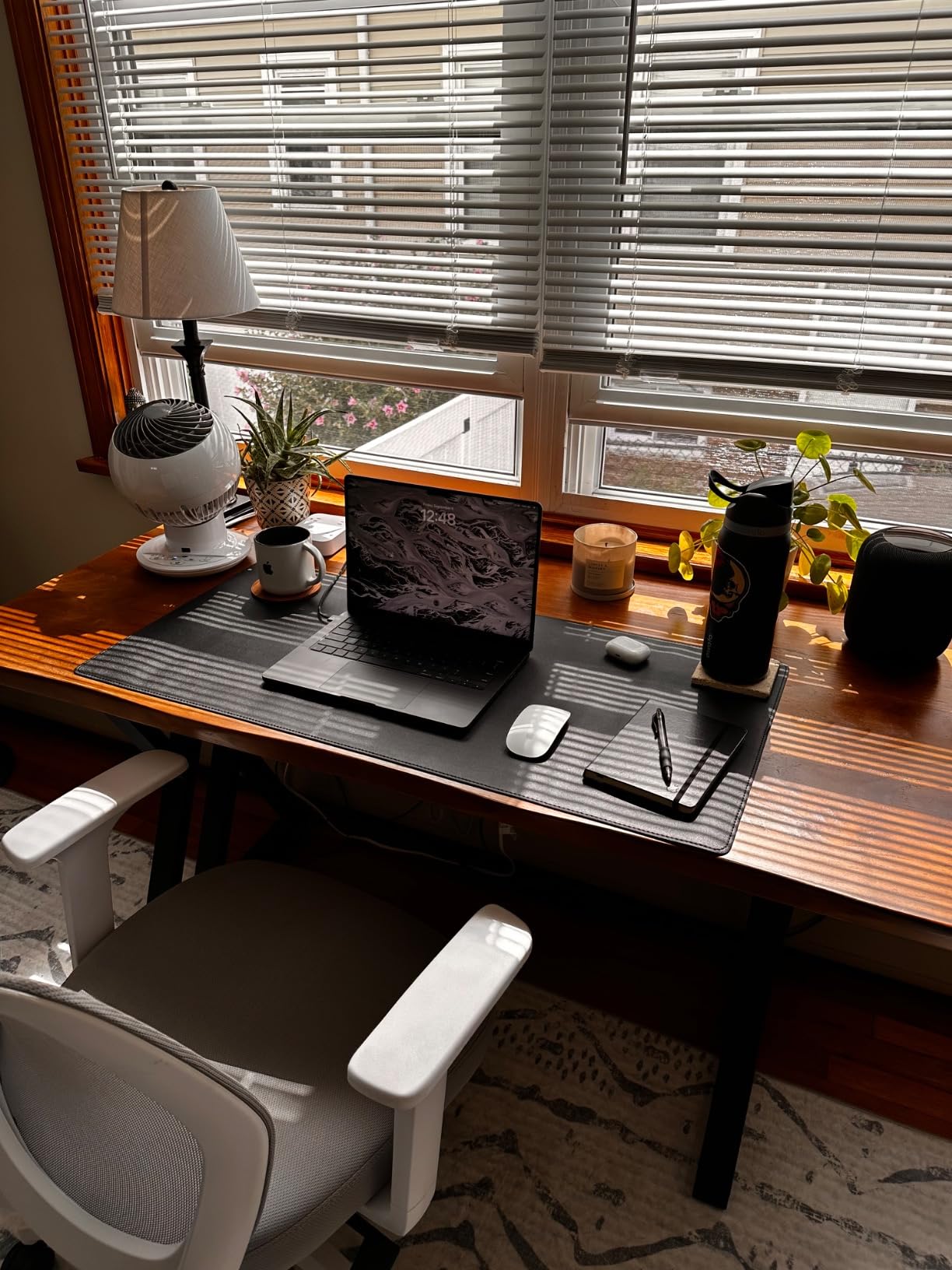 Solid Wood Desk 55 inches, Home Office Computer Desk Wooden Rustic Writing Desk Metal Modern Simple Design Executive Real Wood Desk(Rustic Brown) customer photo 2