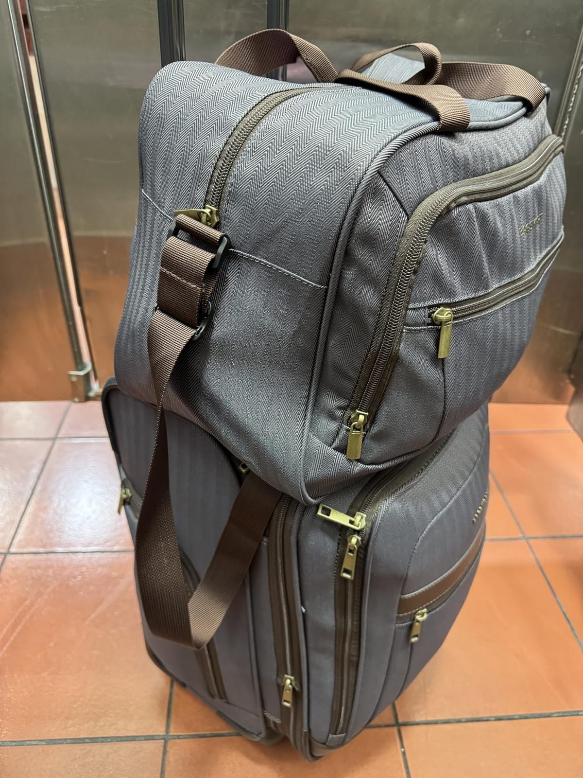 BAGSMART Carry-On Luggage Airline Approved, 20 inch Expandable Suitcase with Duffel bag, Softside Lightweight Suitcases with Spinner Wheels, light tan customer photo 1