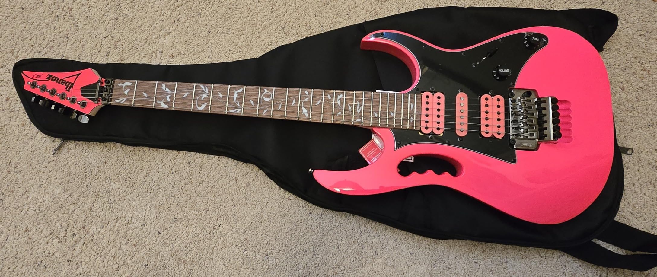 Fender Padded Electric Guitar Gig Bag with Ergonomic Backpack Straps, Black customer photo 2