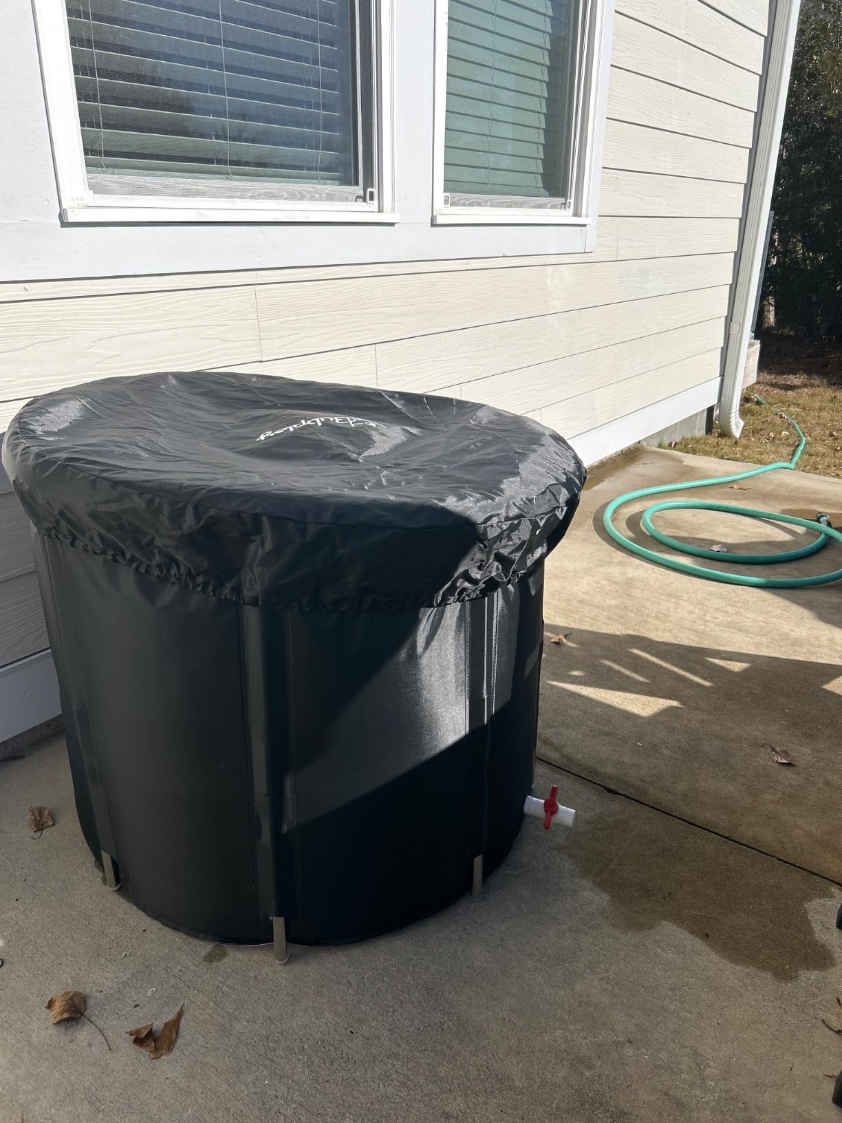 Bubplay Ice Bath Cold Plunge Tub with Cover for Indoor Outdoor for Recovery, Cold Water Therapy, Athletes & Adults - 105 Gallons, Black, XL customer photo 1