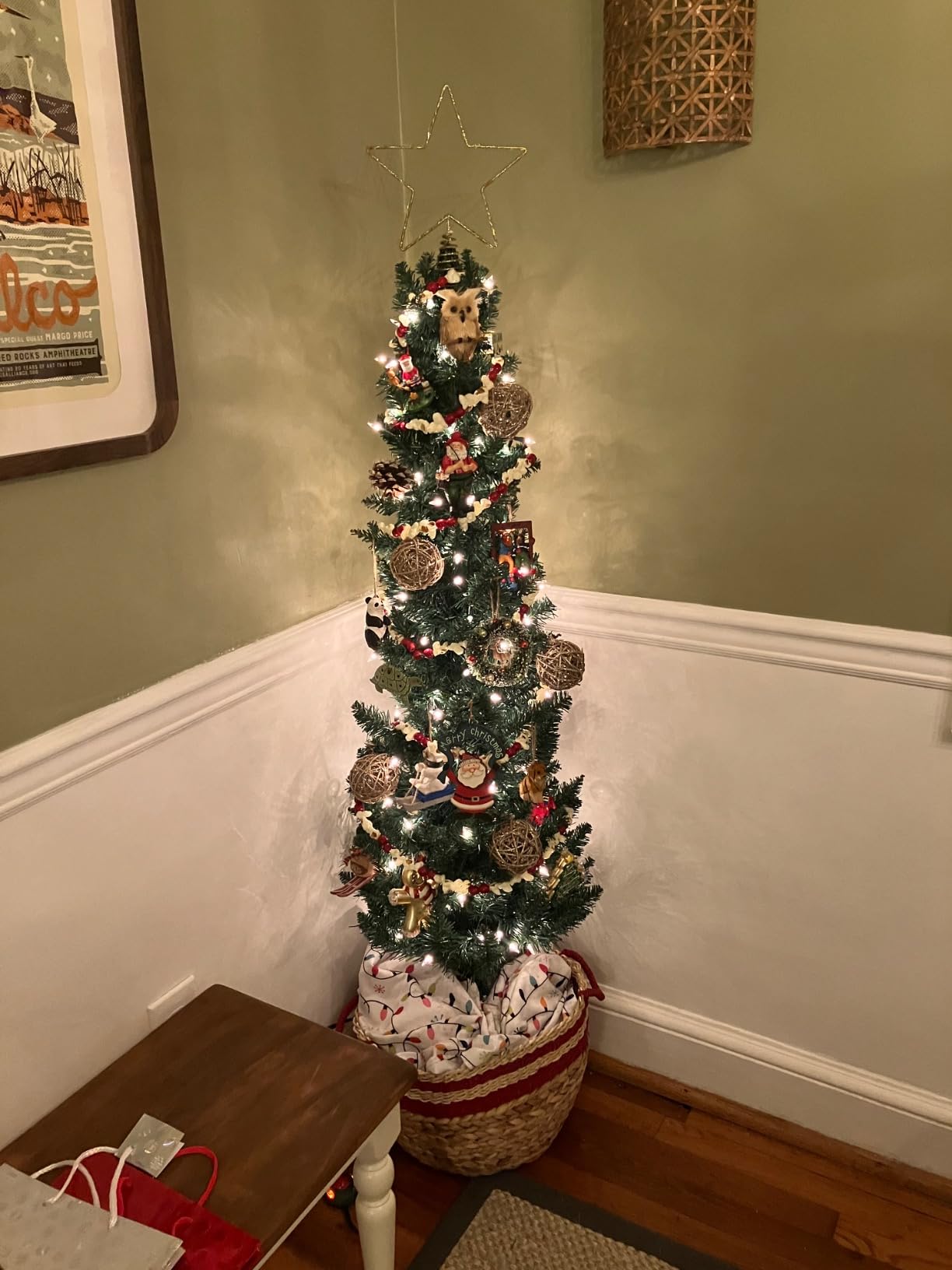 Goplus 5ft Slim Pencil Christmas Tree, Artificial Unlit Skinny Xmas Tree with 220 Branch Tips, Sturdy Metal Stand, for Home Office Decor customer photo 1