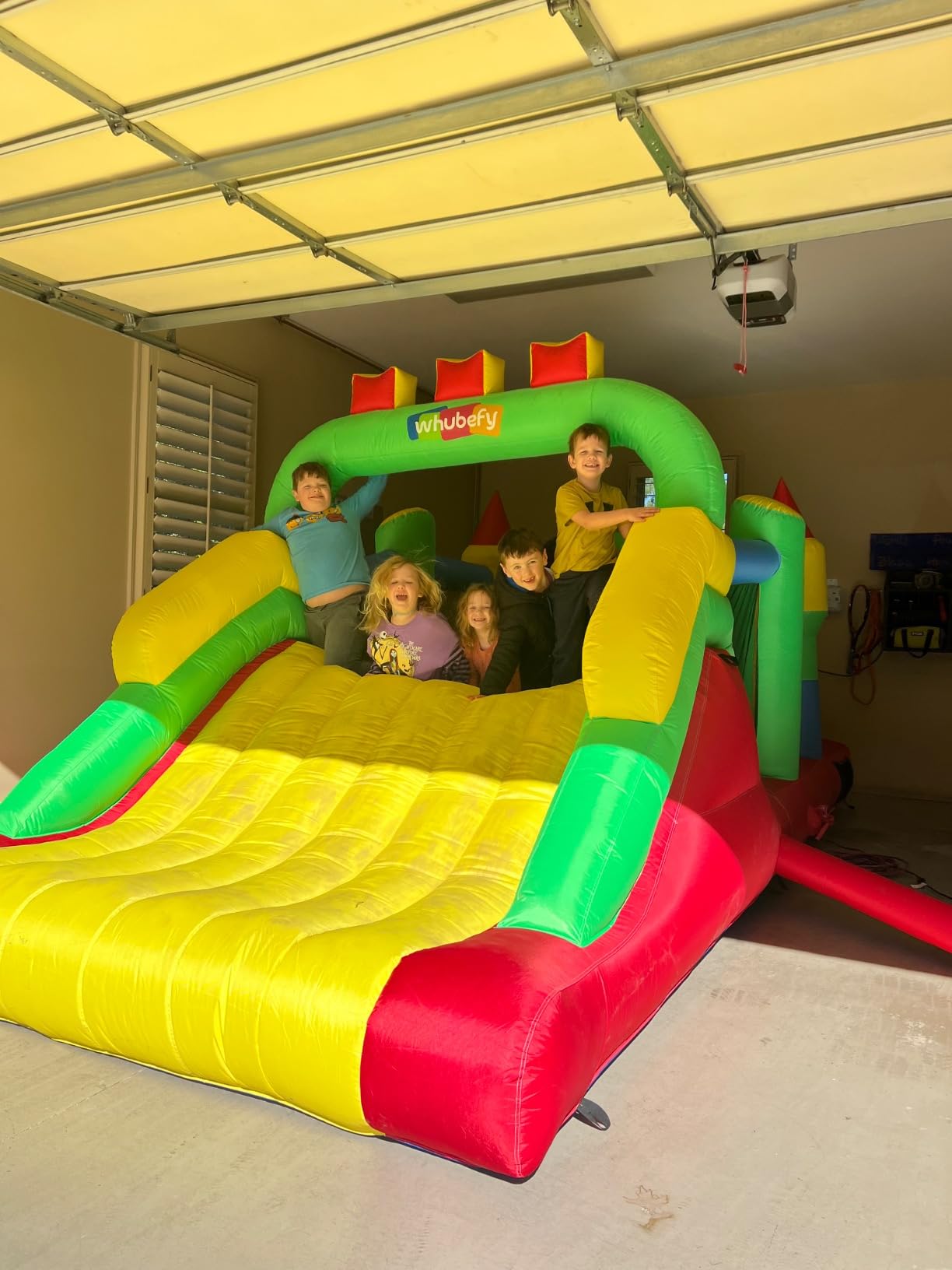 Whubefy 18.5x8.2FT Large Bounce House Obstacle Course for Big Kids 8-12/3-6 - Inflatable Obstacle Course with Extra Wide Slide, Racing Tunnels, 680W Blower, Huge Bouncy Castle for Christmas Birthday Party customer photo 2