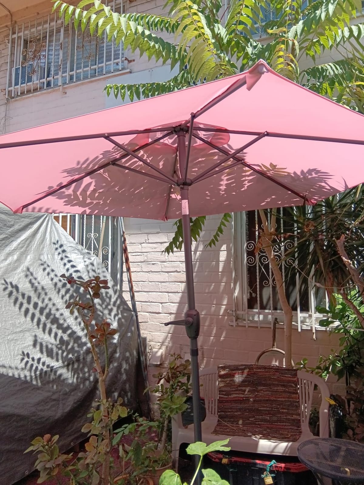 Best Choice Products 7.5ft Heavy-Duty Round Outdoor Market Table Patio Umbrella w/Steel Pole, Push Button Tilt, Easy Crank Lift - Seaglass customer photo 1