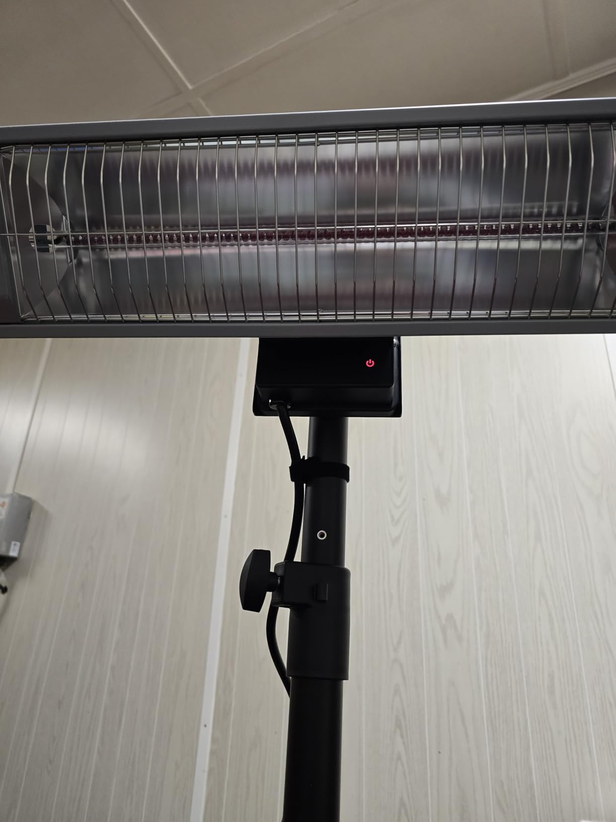 Heat Storm Tradesman 1500 Watt Infrared Heater Tripod Combo, Remote customer photo 1