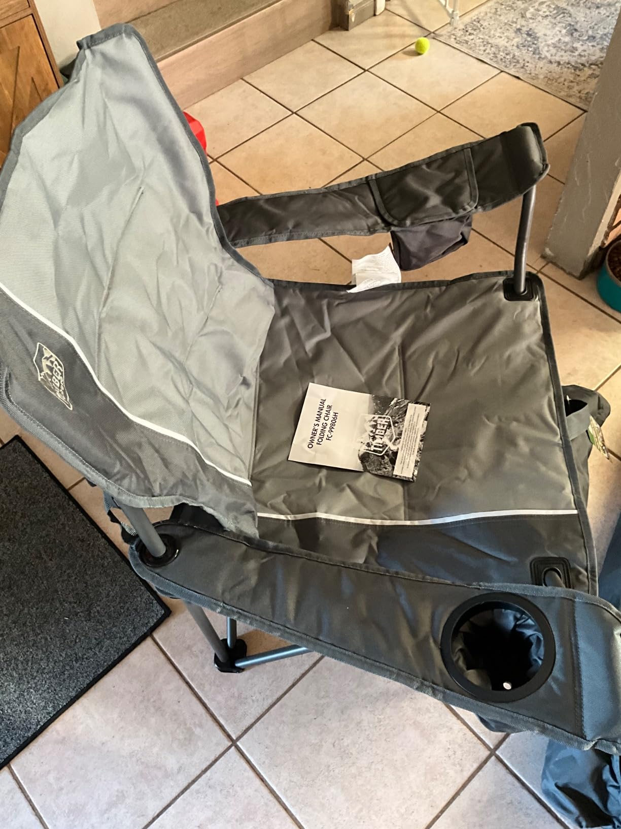 TIMBER RIDGE Oversized Folding Camping Chair for Adults | Support 550 LBS Heavy Duty with Cup Holder Side Pocket for Camping, Lawn, Picnic, Grey customer photo 1