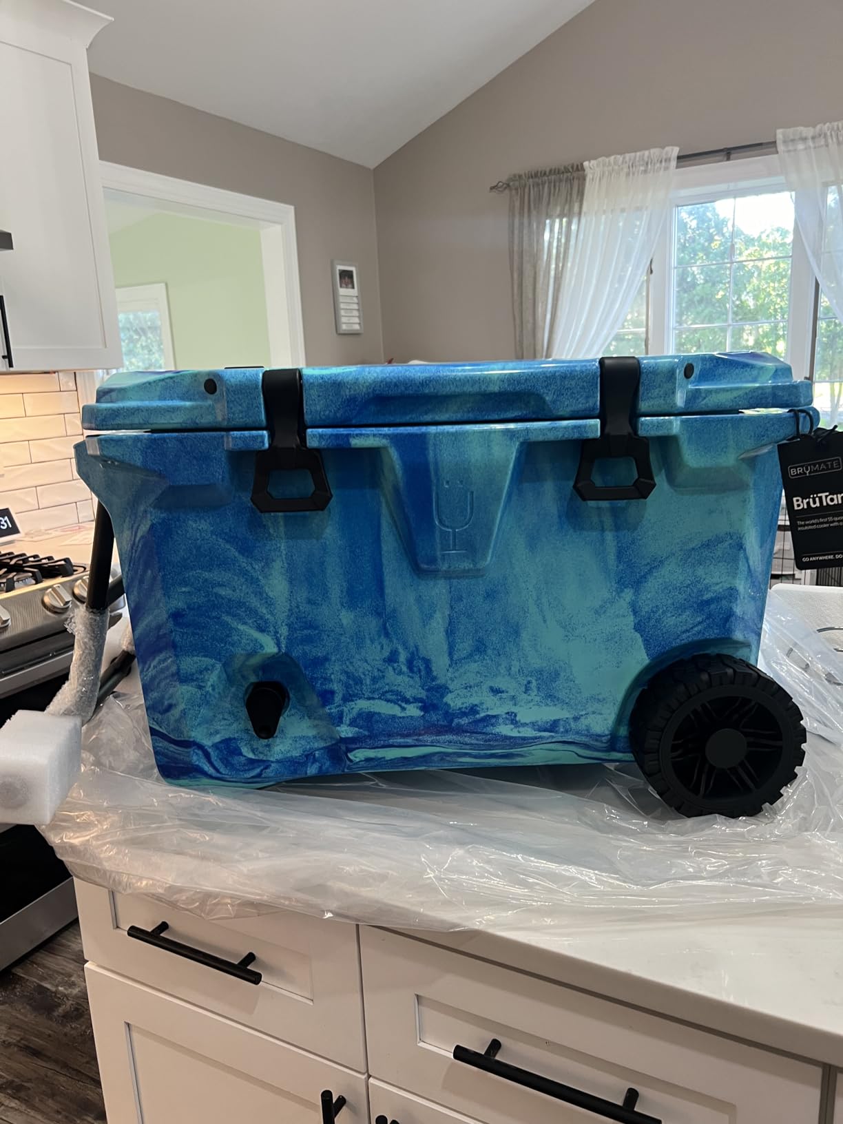 BrüMate BrüTank Hard Cooler with Built-in Drink Tank & Tap | 5+ Day Ice Retention | Perfect for Tailgating, Camping, Sports Games customer photo 2