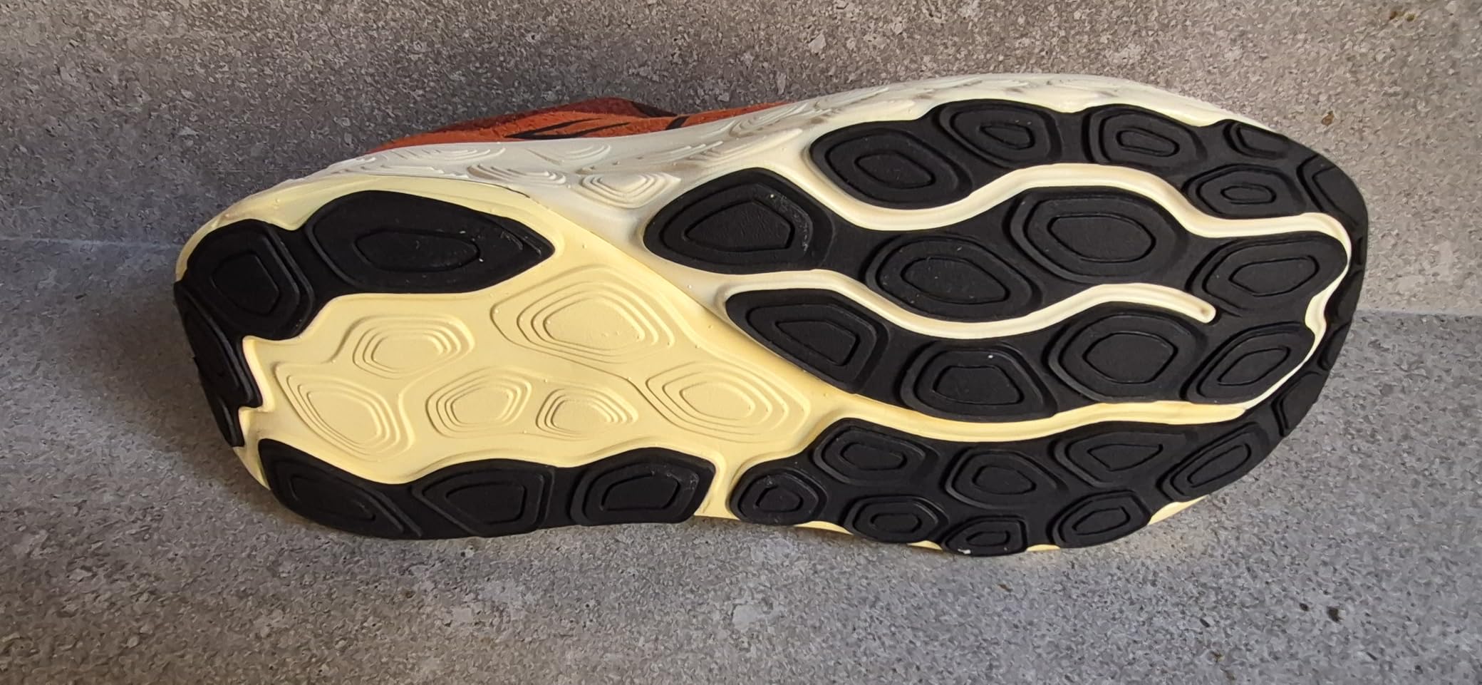 New Balance Men's Fresh Foam X 860 V14 customer photo 1