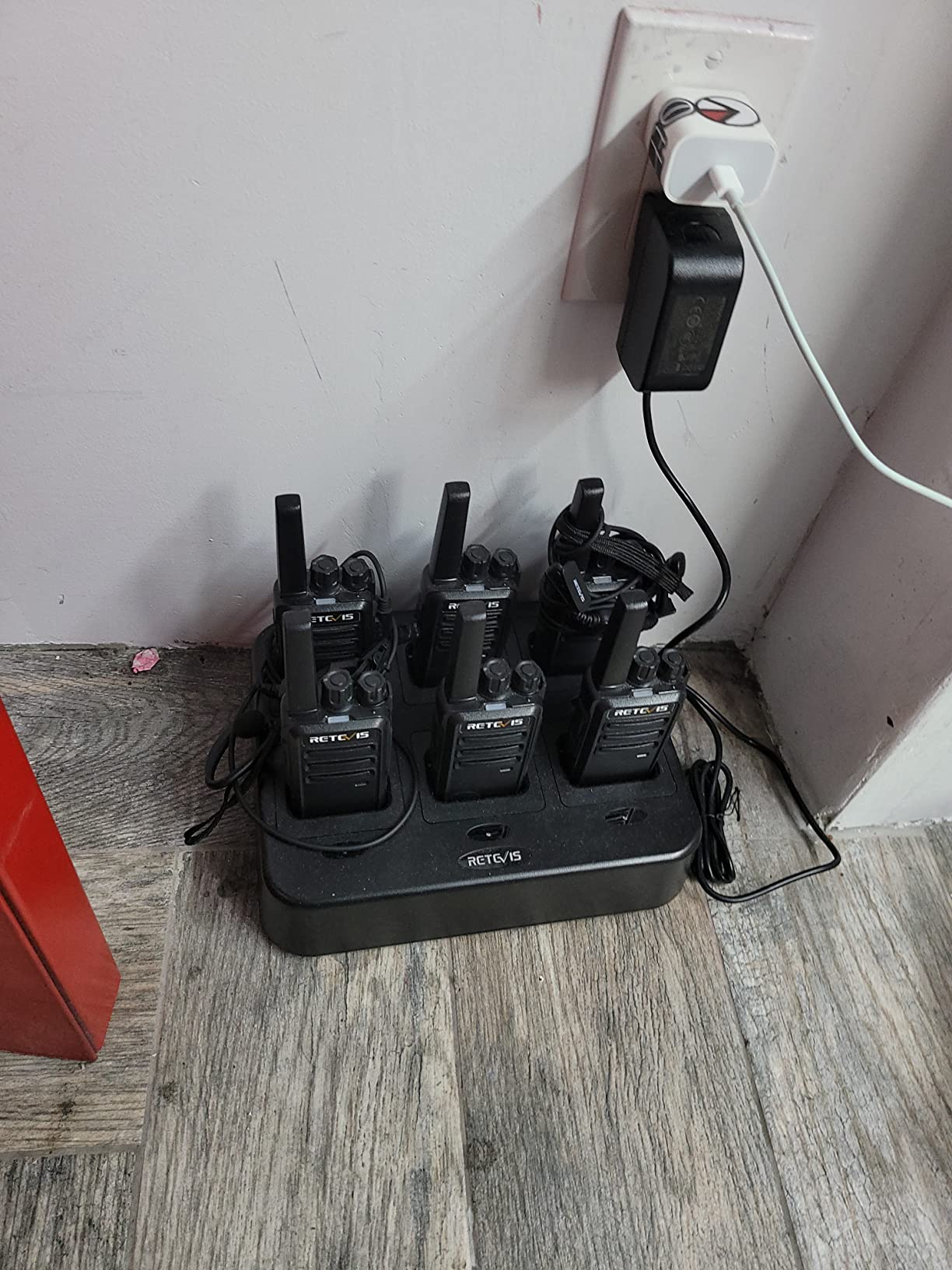 Retevis RT68H Long Range Walkie Talkies for Adults, Portable FRS Radios | for School Church Healthcare, Hands Free Walkie Talkies with Earpiece, Channel Power Display, with 6 Way Multi Charger, 6 Pack customer photo 2