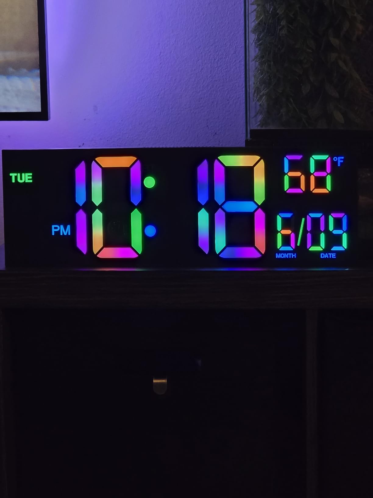 JALL Large Digital Wall Clock Battery Operated, Wall Clock with Big Numbers LCD Display, Digital Clock with Date Day Temperature, Alarm, Auto DST, Clocks for Classroom, Office, Bedroom, Elderly- Black customer photo 1