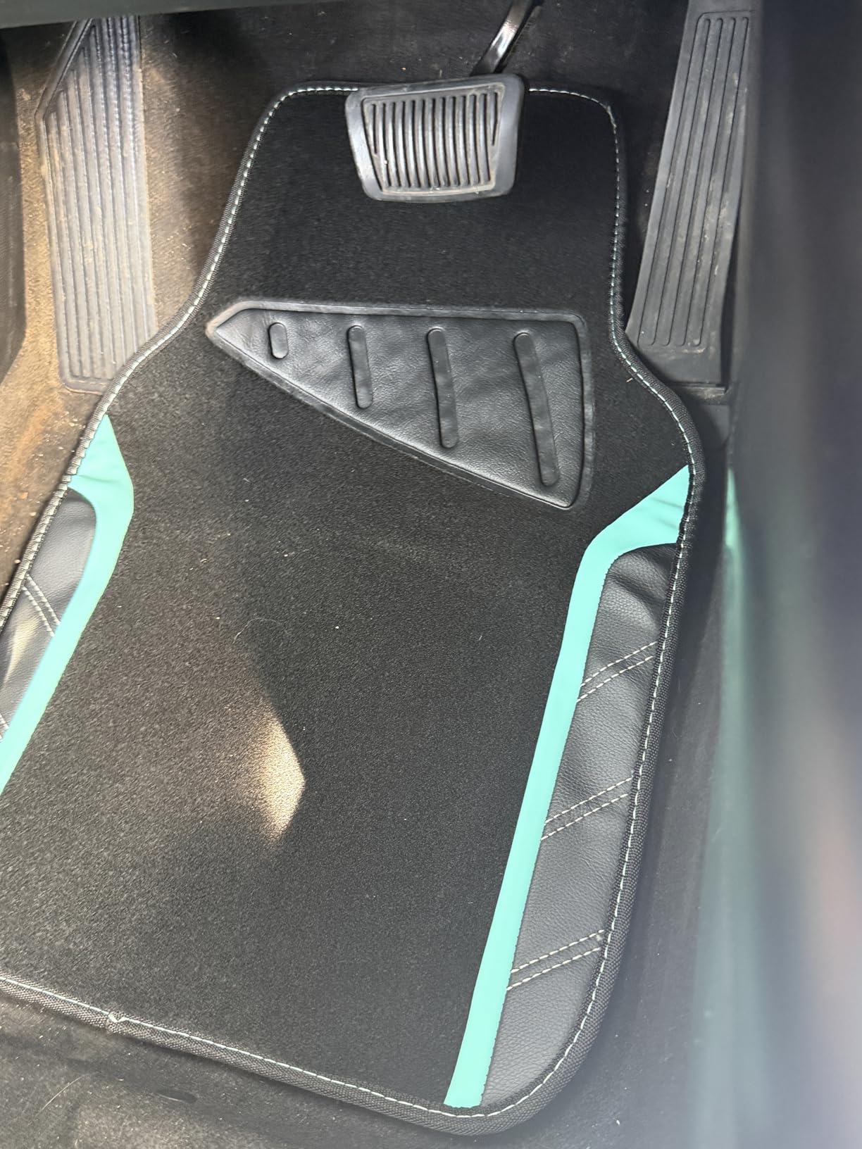 CAR PASS Air Mesh Leather Car Seat Covers Full Set, Waterproof Car Floor Mats, Sporty Steering Wheel Cover 14.5-15in, Universal Fits for 95% Cars Truck SUV (Black and Blue) customer photo 1