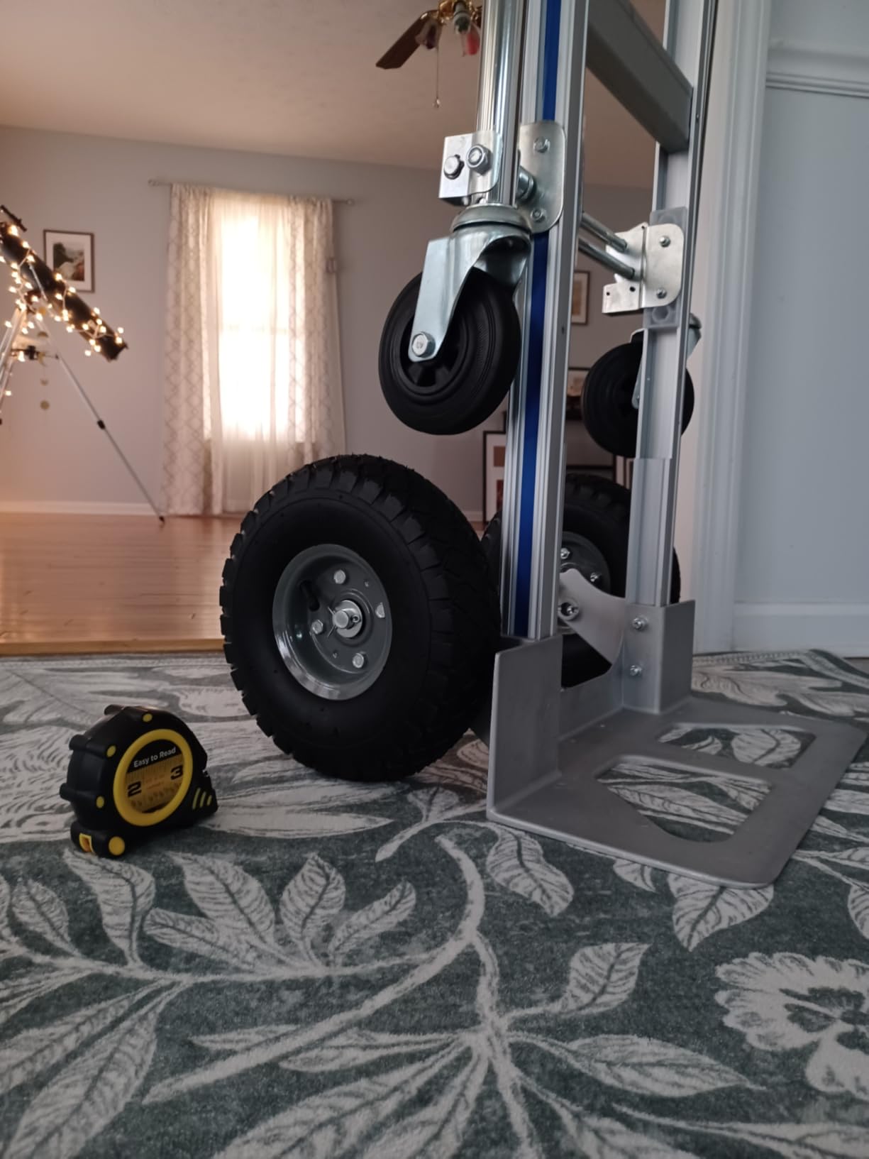 VEVOR Aluminum Truck, 2 in 1, 800 lbs Load Capacity, Heavy Duty Industrial Convertible Folding Hand Truck and Dolly, Utility Cart Converts from Hand Truck to Platform Cart with Rubber Wheels customer photo 2