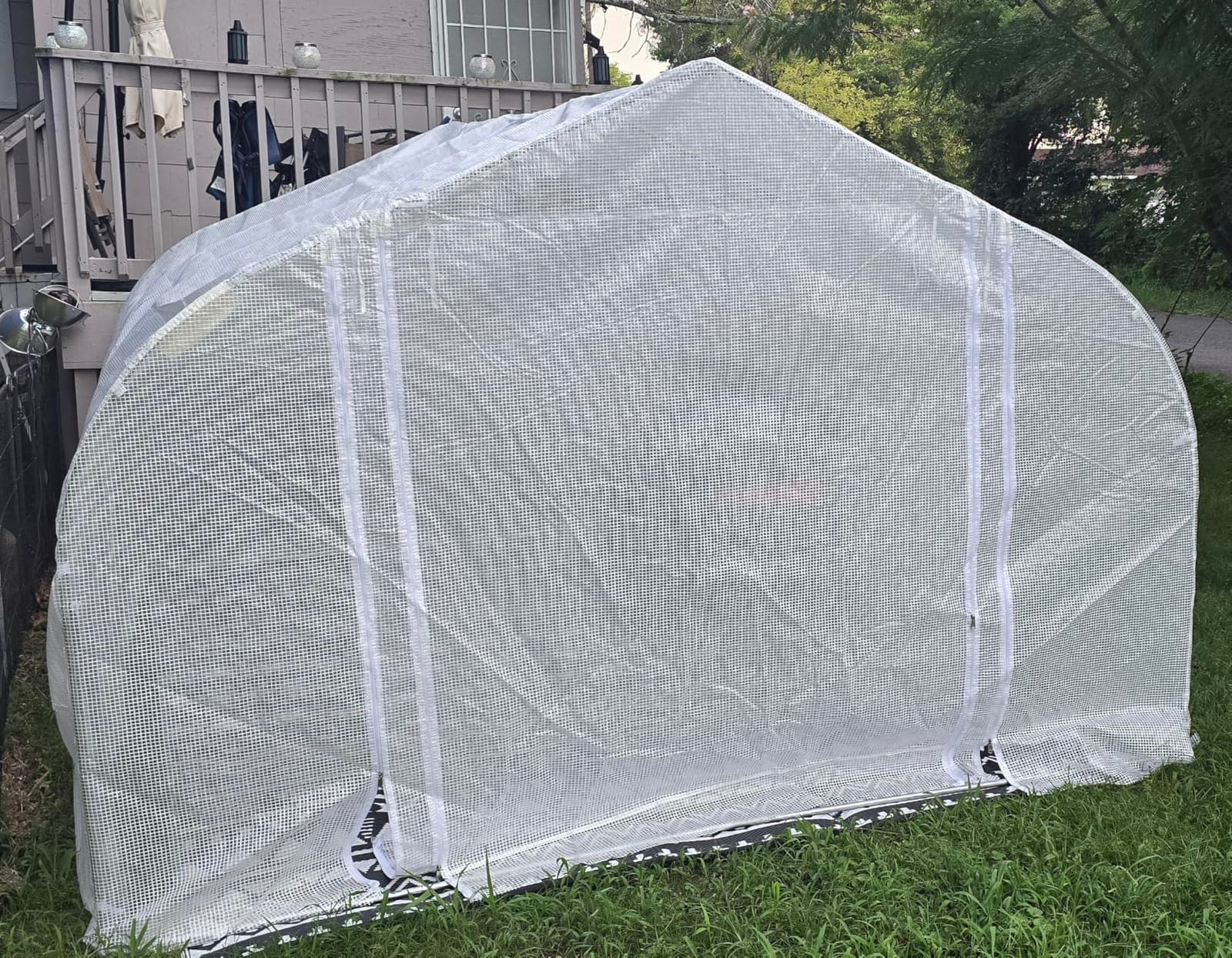Outsunny 20 x 10 x 7 ft Walk-in Greenhouse with Roll-up Zipper Door White | Tunnel Green House, 8 Mesh Windows, Gardening Plant Hot House, Galvanized Steel Frame customer photo 2