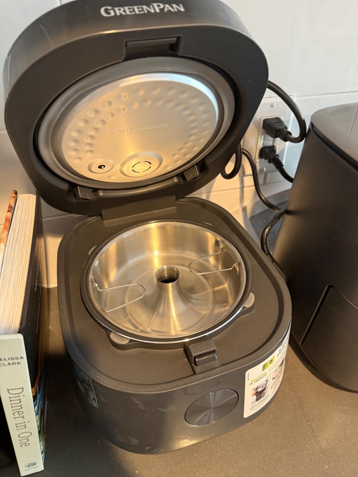 GreenPan Carb Reducing Electric Rice Cooker, 4 Cups Uncooked/8 Cooked Rice, 10 Presets, LED Display, Healthier Meals, Delay Timer, PFAS-Free Ceramic Nonstick Removable Bowl, Cool Touch, Steam, Cream customer photo 2