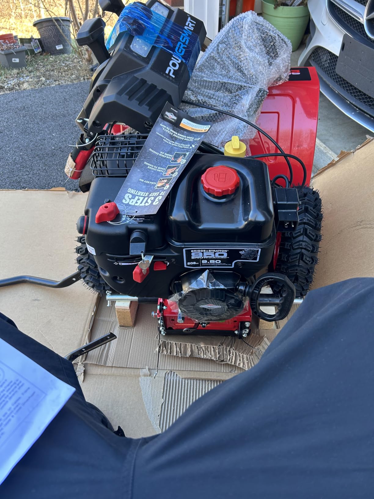 PowerSmart 24-Inch Gas Snow Blower with 212cc Engine, Electric Start, and 6 Forward/2 Reverse Speeds, Two-Stage, Self-Propelled Snow Blower with LED Lights customer photo 2