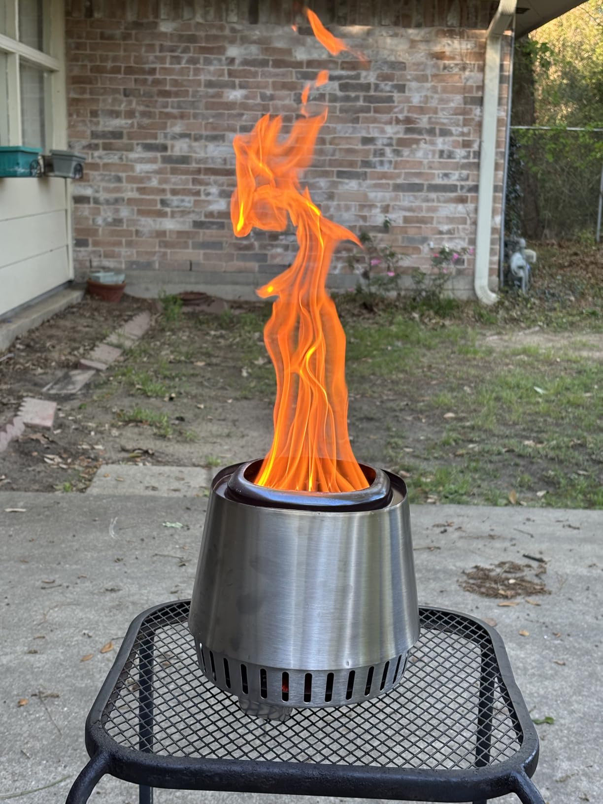 East Oak Fuoco 21 Inch Smokeless Fire Pit, Outdoor Wood Burning Bonfire Firepit with Stand, Removable Ash Pan | Portable Stainless Steel Fireplace with Carrying Bag for Outside, Patio & Backyard customer photo 1