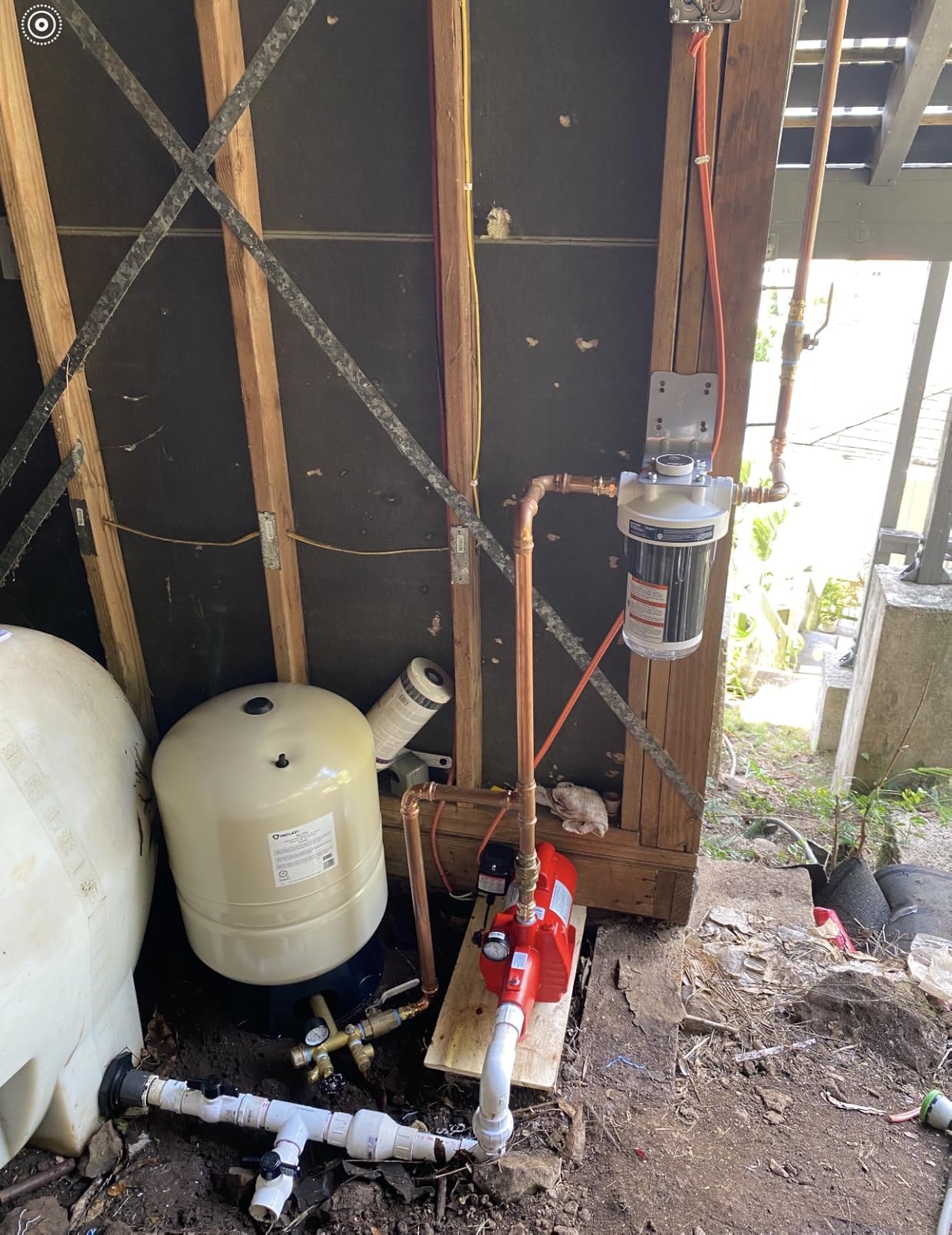 Red Lion RL20A Vertical Pre-Charged Well Pressure Tank, 20 Gallon customer photo 2