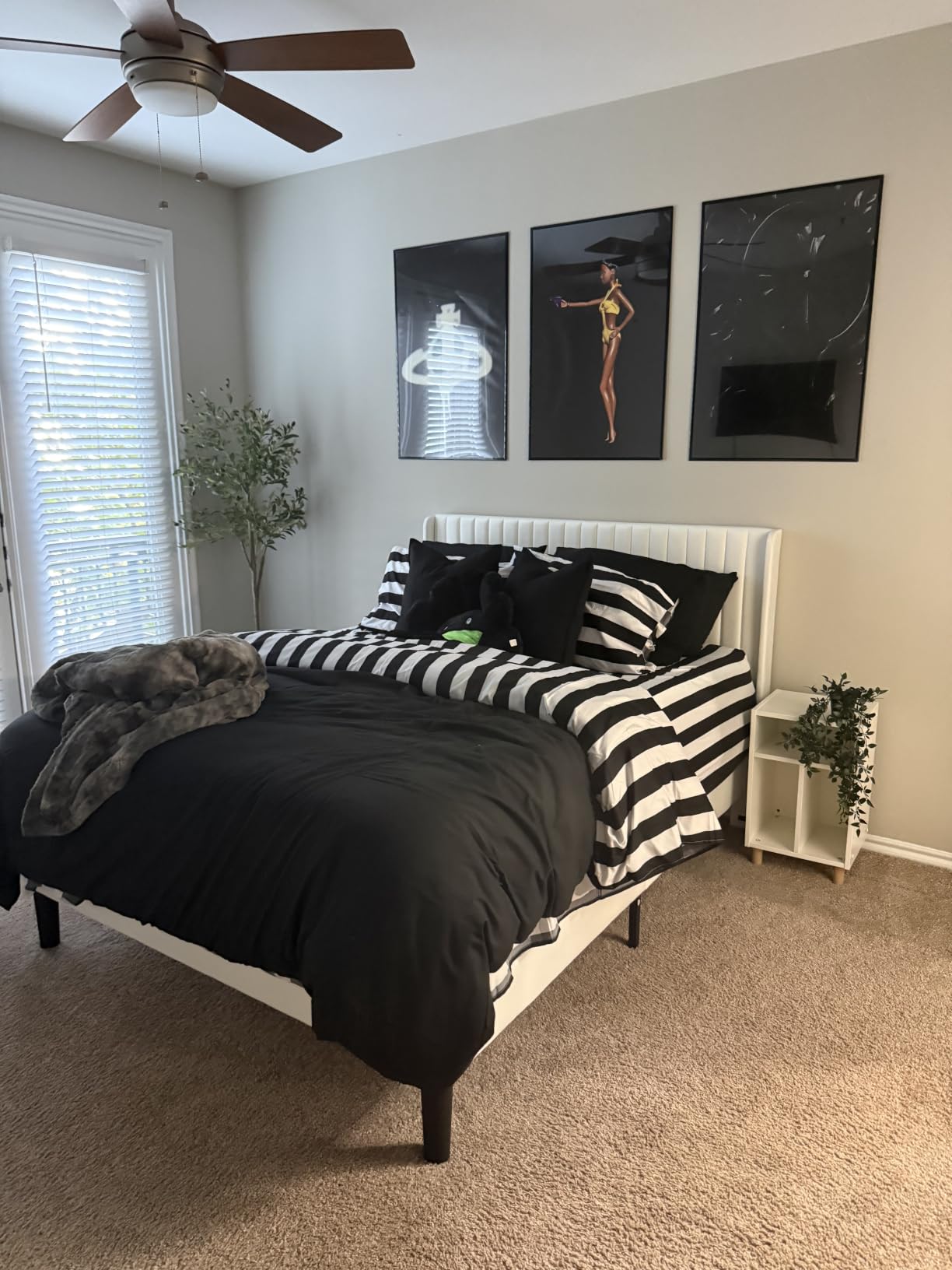 Allewie King Size Velvet Bed Frame, Vertical Channel Tufted Wingback Headboard, Upholstered Platform Bed, No Box Spring Needed, Strong Wooden Slats, Easy Assembly, Grey customer photo 2