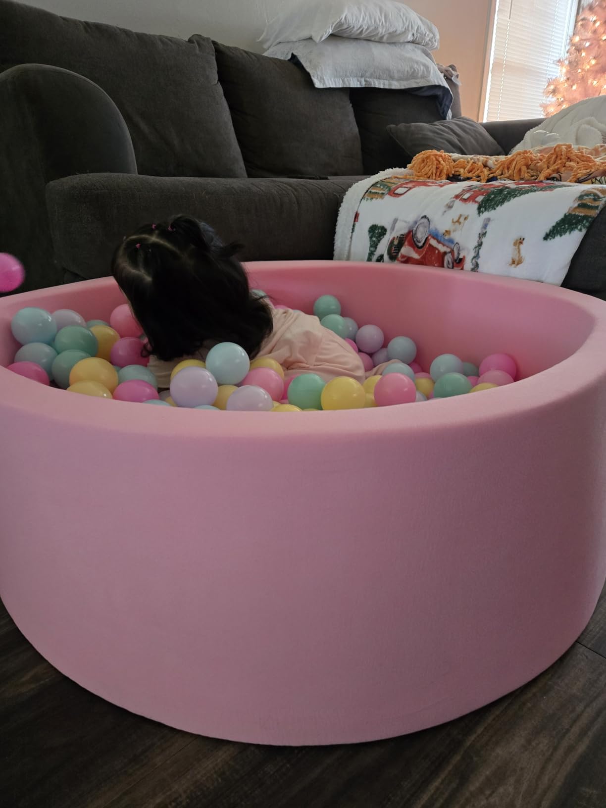 Zedachica Ball Pit for Toddlers 35.43''x11.81 Baby Ball Pits Soft Memory Foam Ball Pit Round Kids Ball Pit Indoor Game Kids Play Ball Pool Ideal Gift for Girls and Boys (Grey, NO Balls) customer photo 1