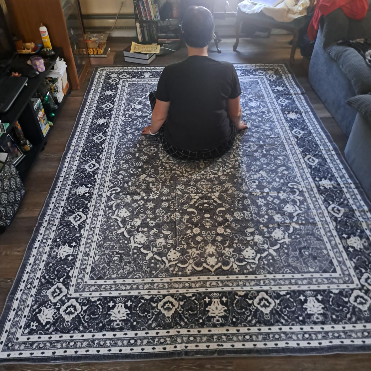 Lessymo 8 x 10 Area Rugs for Living Room- Machine Washable Area Rugs Boho Faux Wool Low Pile Area Rug for Bedroom, Floral Medallion Vintage Rugs with Non-Slip Rubber, Kid & Pet Friendly, Grey White customer photo 2