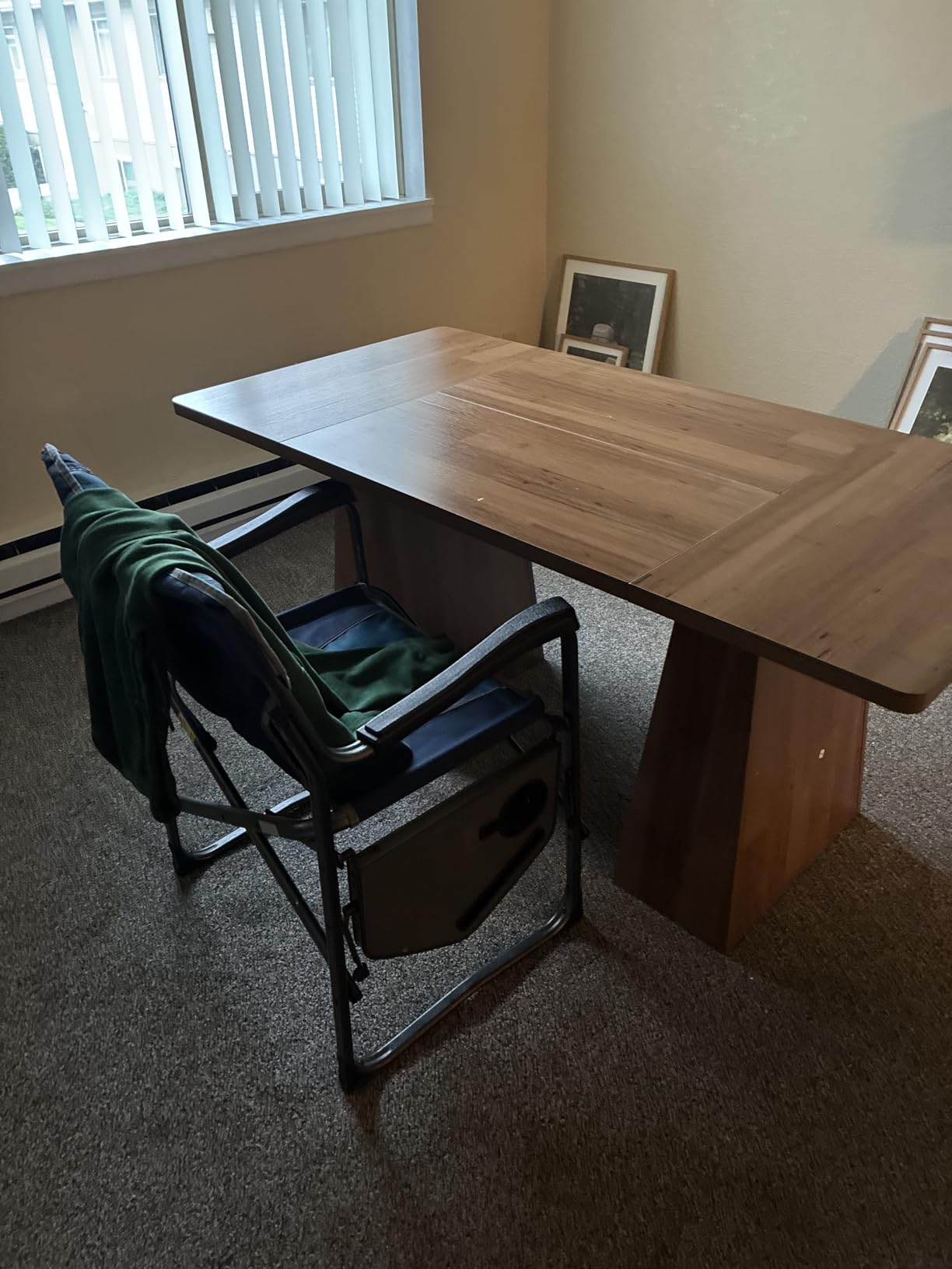 LITTLE TREE Dining Table for 4-6 People, Wooden Table, Rectangle Furniture with Heavy Duty Legs, Modern Kitchen Table for Home, Dining Room, Brown customer photo 2