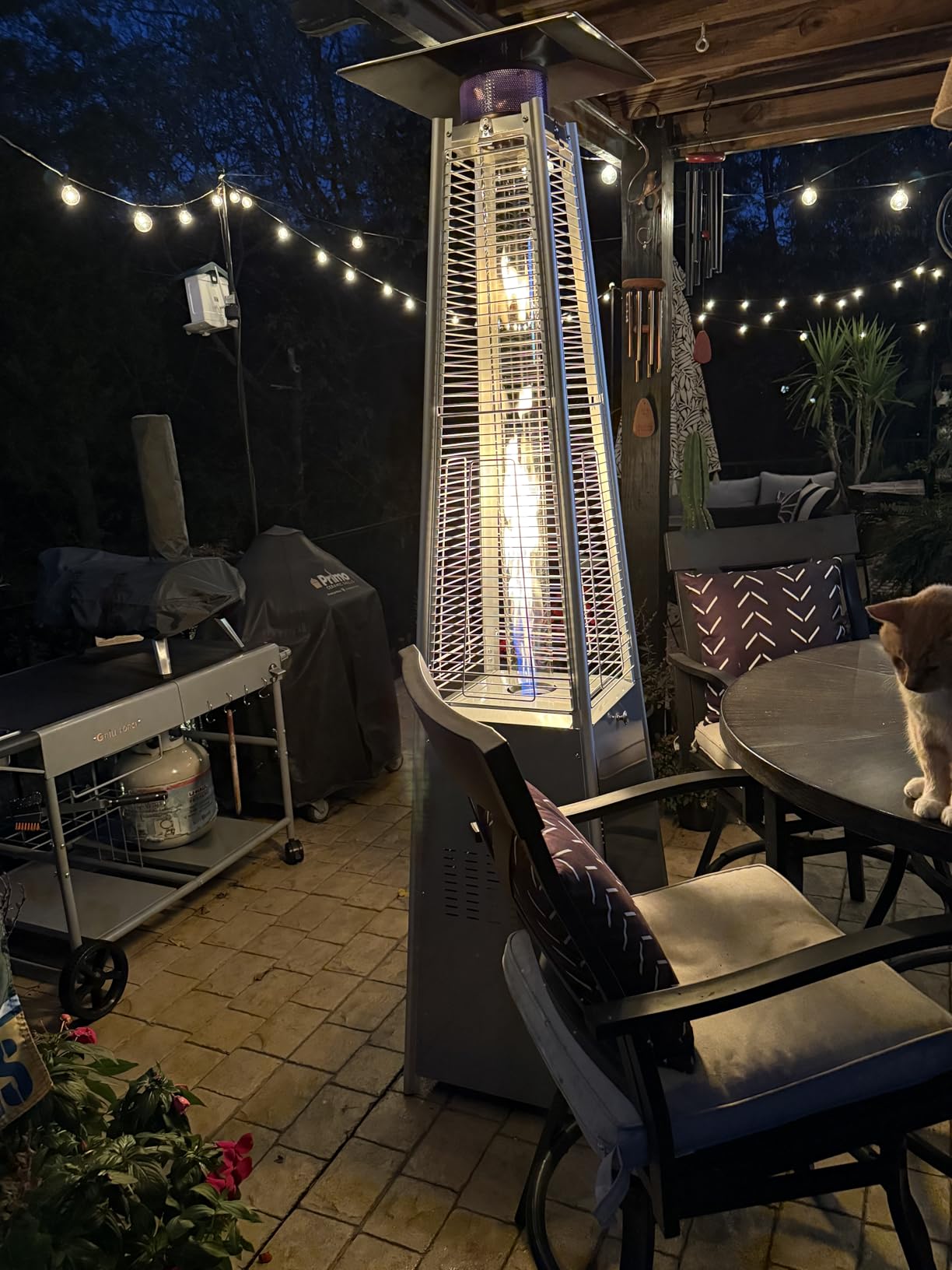 VEVOR Patio Heater for Outdoor Use, 48000BTU Pyramid Propane Heater w/Wheels, Quartz Glass Tube Outdoor Patio Flame Heater for Patio, Party, Backyard, Garden, Decoration, Silver customer photo 1