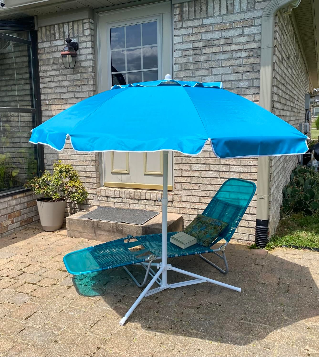 AMMSUN Shade Umbrella, Premium Portable Umbrella with Stand, 6.5ft Lightweight Free Standing Canopy for Sporting Games, Adjustable Instant Sun Protection and Easy to Carry, Beige customer photo 2