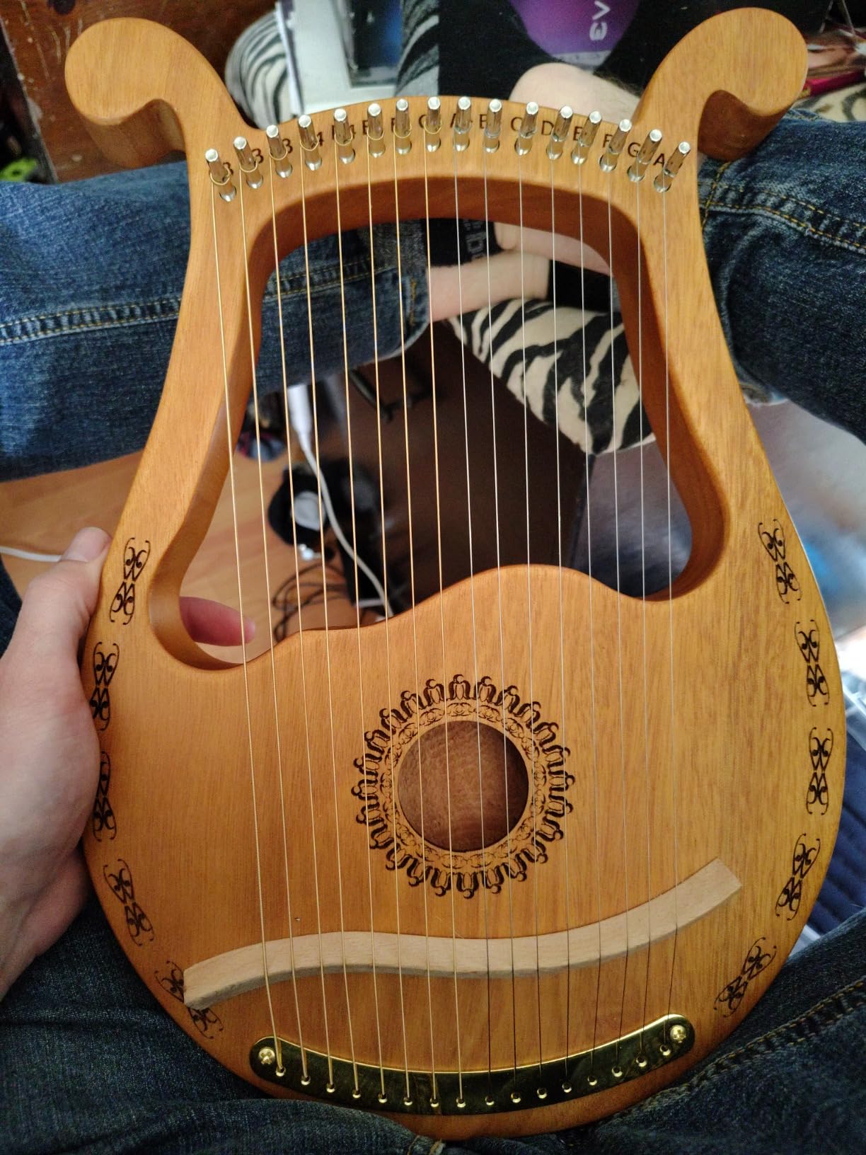 Lyre Harp, 16 Strings Mahogany Wood Lyre Harp customer photo 1