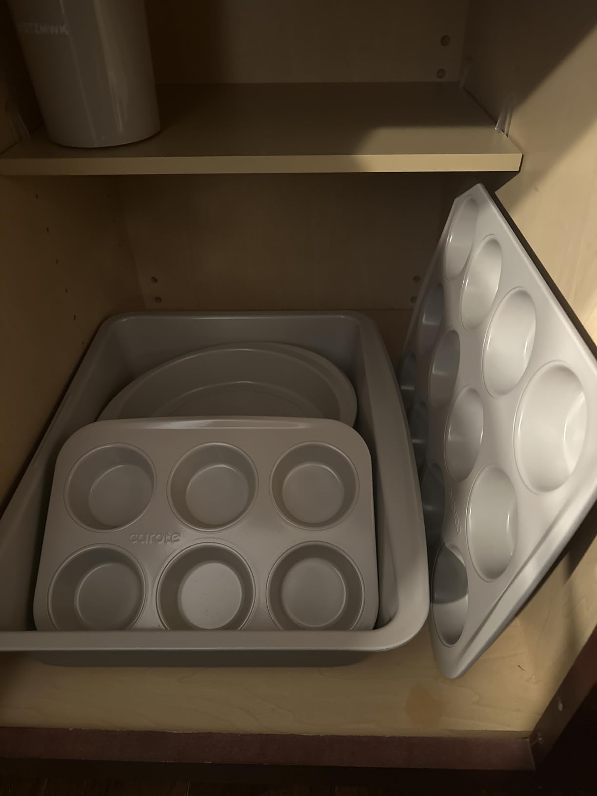 CAROTE 7-Piece Baking Pans Set, Nonstick Bakeware Sets, Gray & Khaki | Cookie Sheets, Muffin, Bread, Cake, Loaf, Roasting Pan, Easy-Release, Oven Safe Up to 446F, PFAS-Free, Stackable, Home, Gift customer photo 2