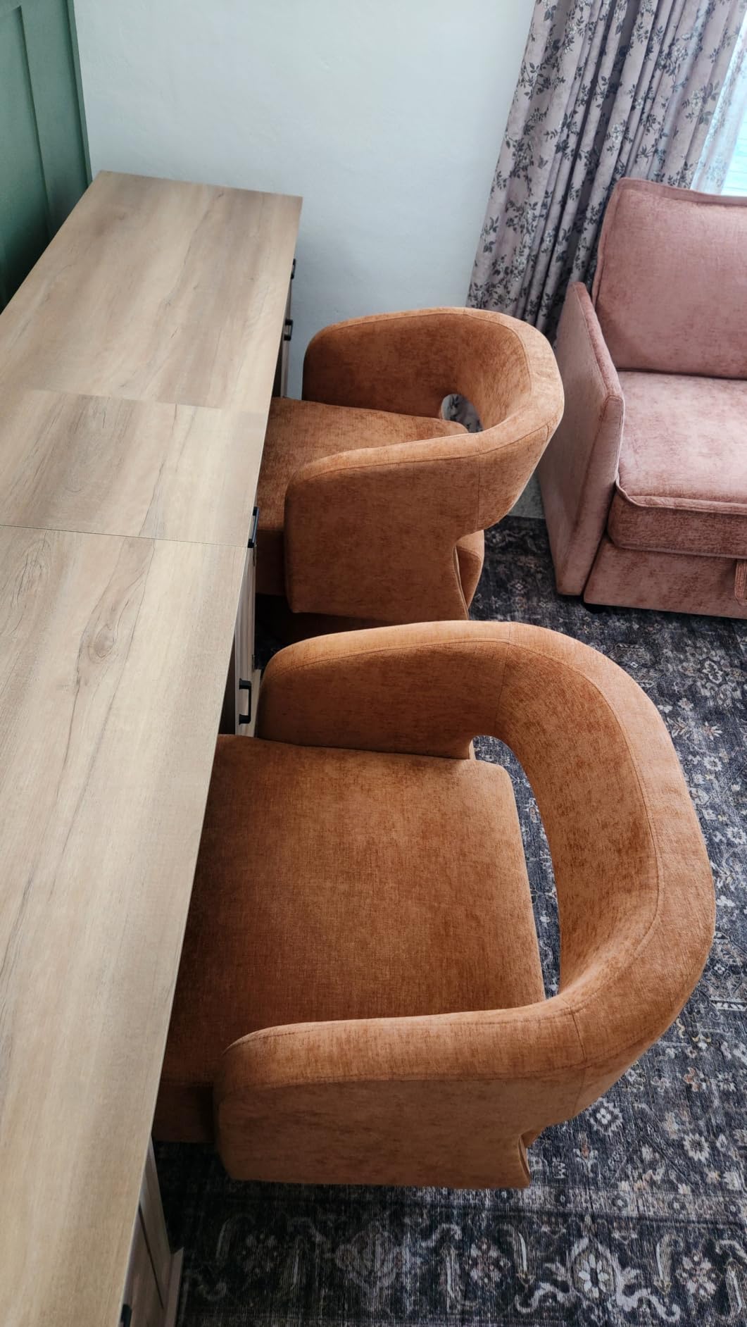 Luxanimarion Swivel Barrel Accent Chair, Oversized Teddy Upholstered Round Swivel Chair, Modern Luxury 360 Degree Living Room Vanity Chair for Bedroom Office, Black, 2PCS customer photo 1