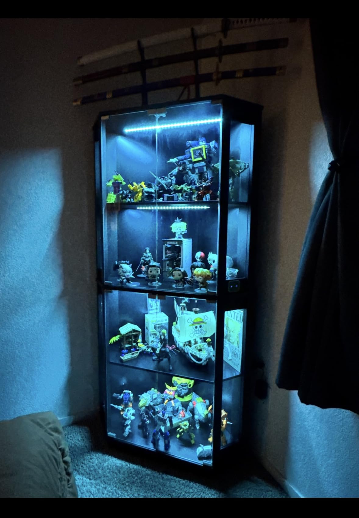 BROTTAR Corner Display Cabinet with Glass Doors, 65