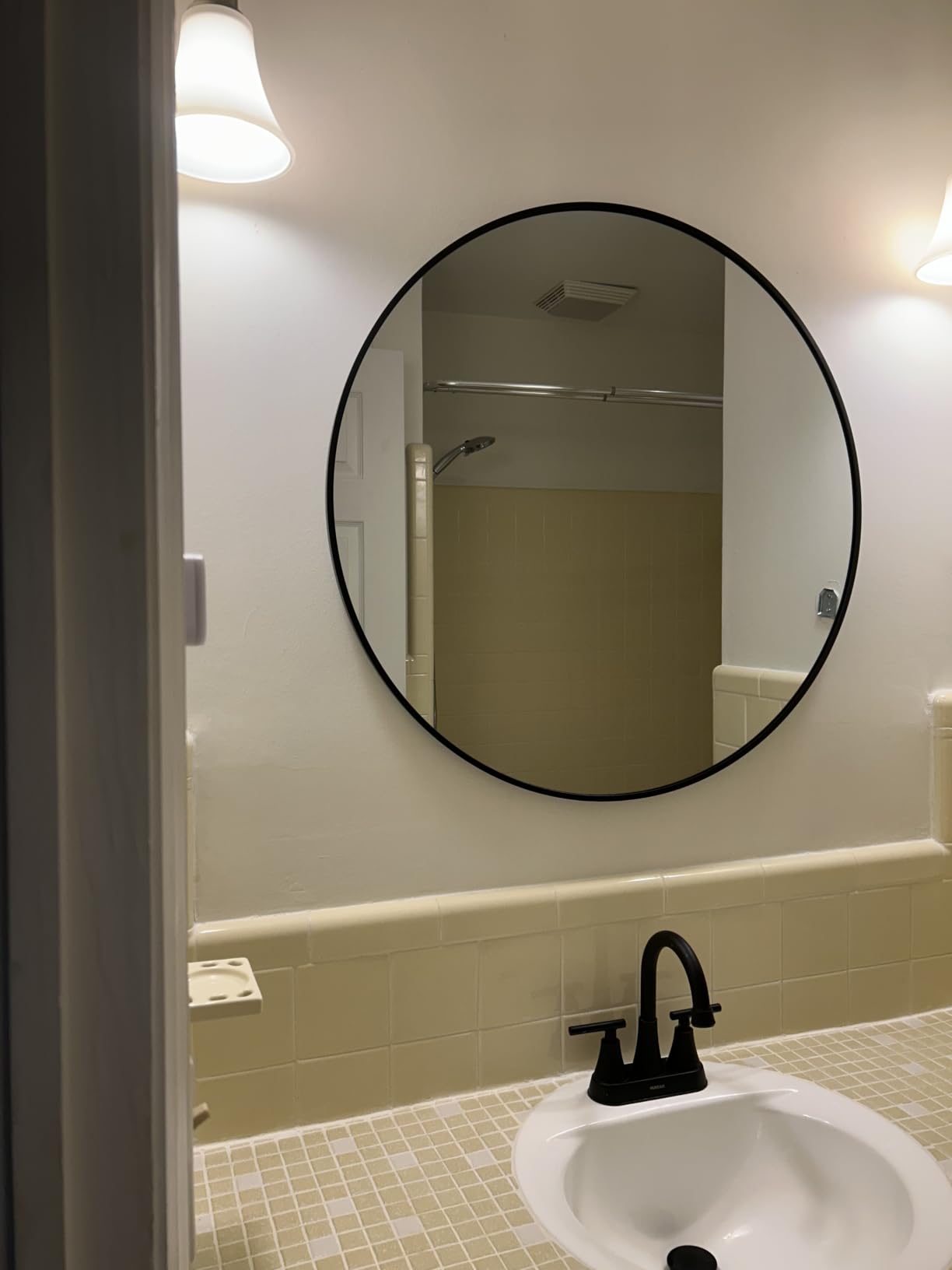 Round Silver Mirror 30 Inch, Brushed Nickel Large Circle Mirror | Chrome Metal Frame, Circular Wall Mirrors for Bathroom, Living Room,Entryway,Bedroom,Hallway, Dining Room, High Definition customer photo 2