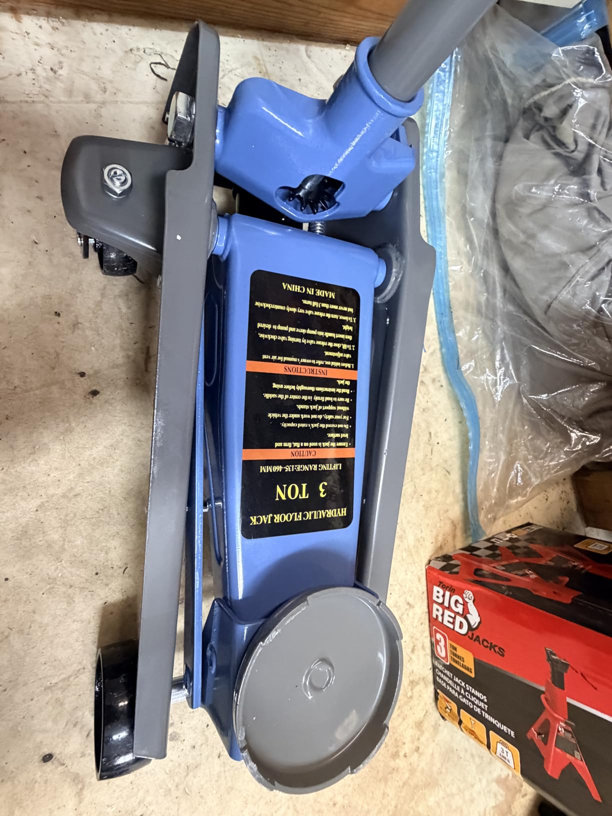 3 Ton Low-Profile Hydraulic Floor Jack with Dual Pump System for Fast Lifting customer photo 1