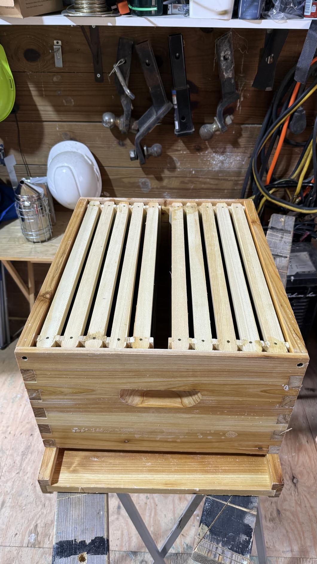 10 Frame Langstroth Bee Hive Beeswax Coated Includes Beehive Frames and Foundations (2 Deep Boxes & 2 Medium Boxes) customer photo 2