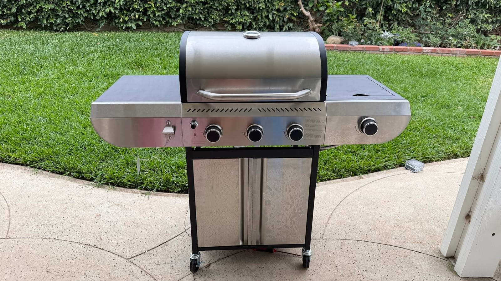 Electactic G41 Pro BBQ Grill, Heavy-Duty Stainless Steel Gas Grill, 4 Burner Gas Grill with Side Burner, 42000 BTU Propane Grill for Outdoor Cooking, Barbecue, Garden and Patio Backyard customer photo 2