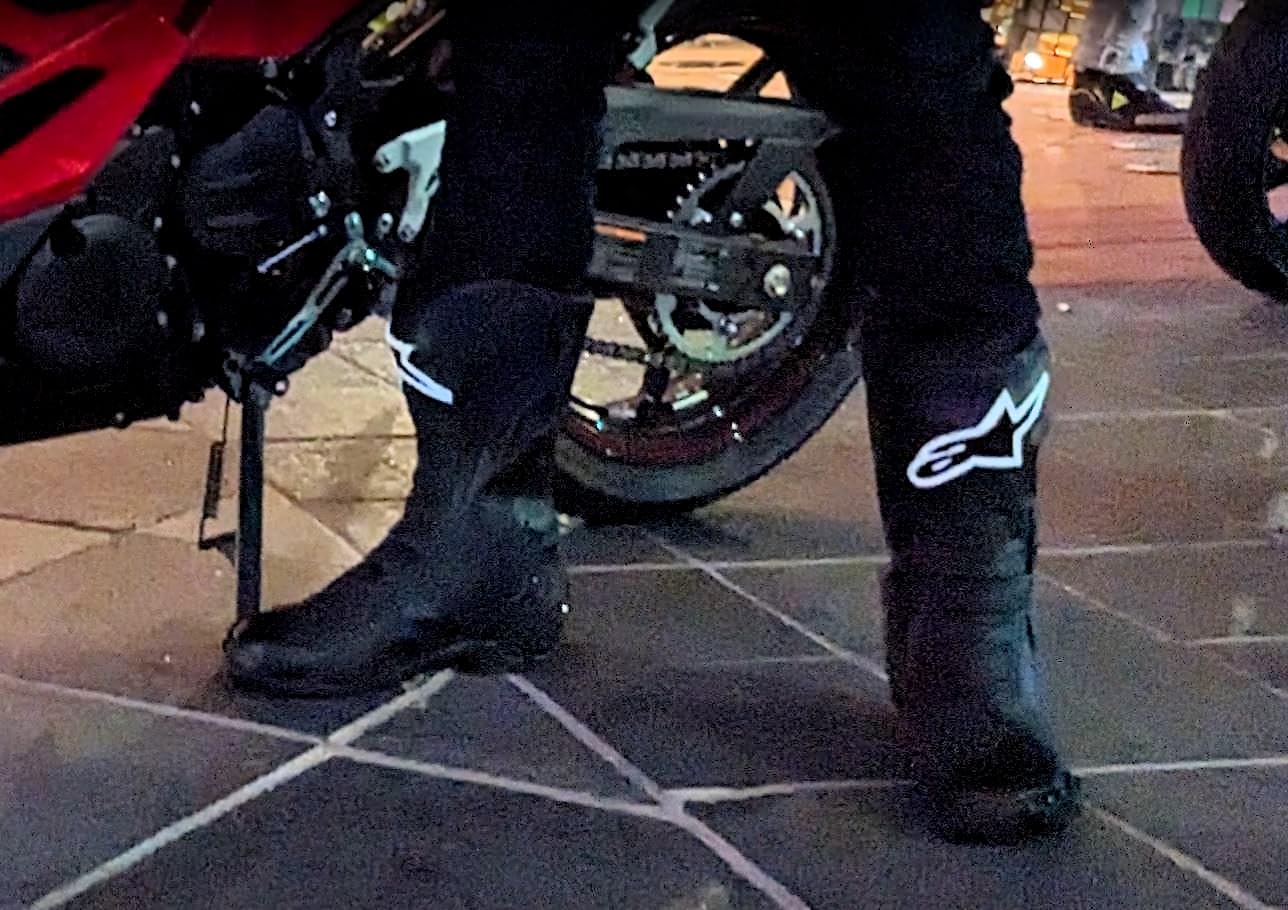 Alpinestars SMX-6 v3 Vented Motorcycle Boots, Advanced Ventilation, Superior Grip, Durable Design, High-Performance Comfort customer photo 2
