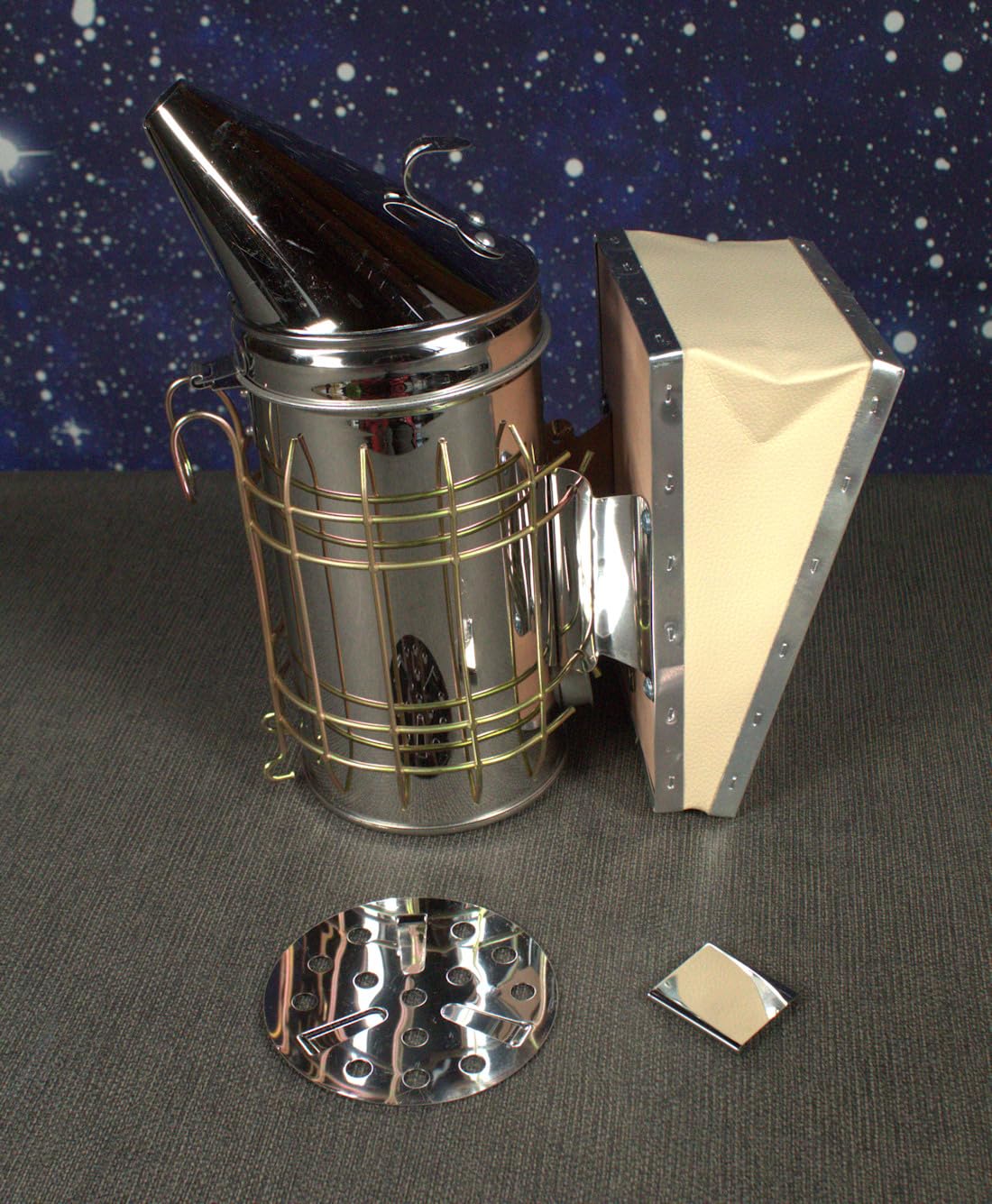 POLLIBEE Bee Smoker Stainless Steel Smoker Kit with Heat Shield Bee Hive Tool J Hook Beekeeping Supplies and Beekeeper Tool Set customer photo 1