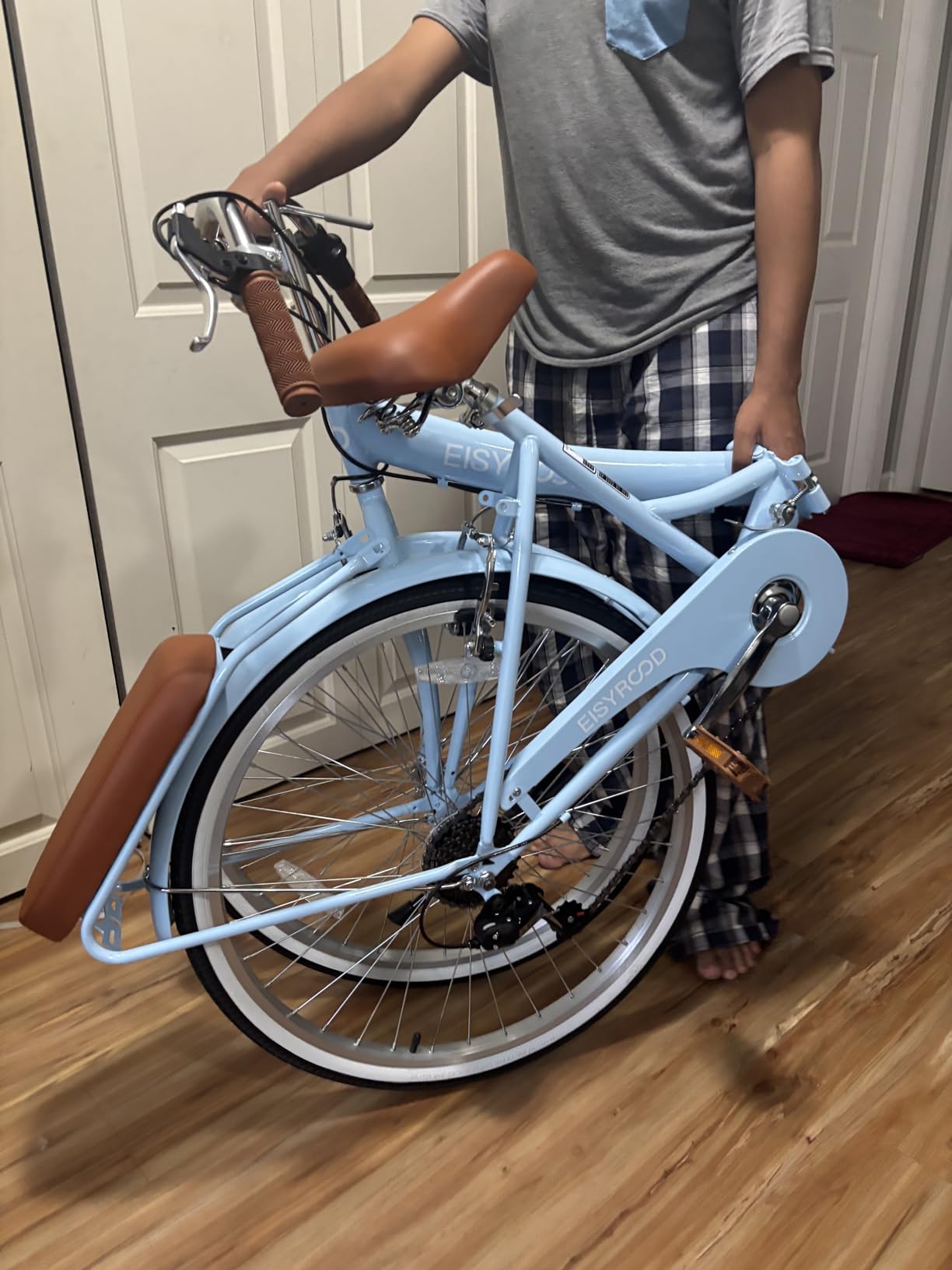 26 Inch Folding Beach Cruiser Bike for Women, 7-Speed Ladies Bike with Basket & Rack, Perfect for City Commuting's Bicycle, Ideal for Women and Adults customer photo 2