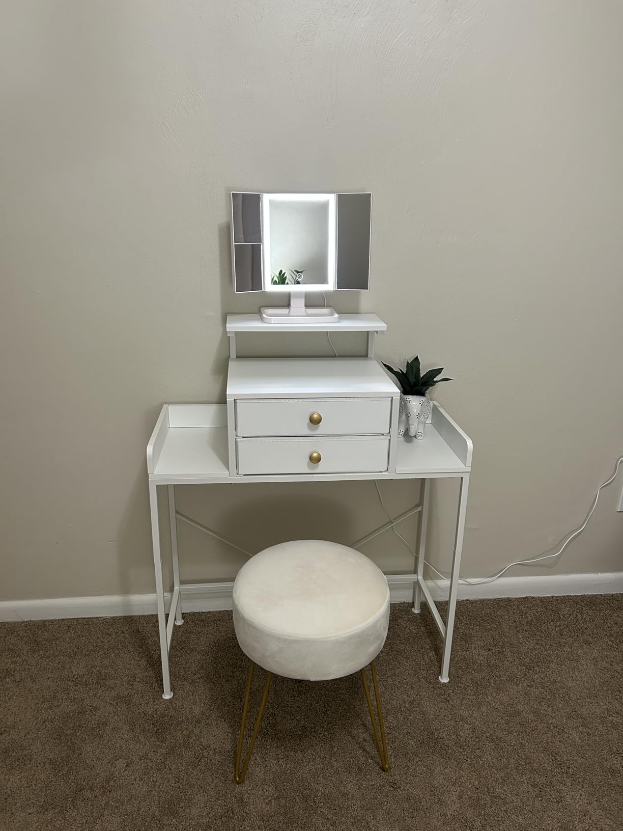 HIGDBFE Vanity Desk with Mirror and Lights 28.4''W customer photo 1
