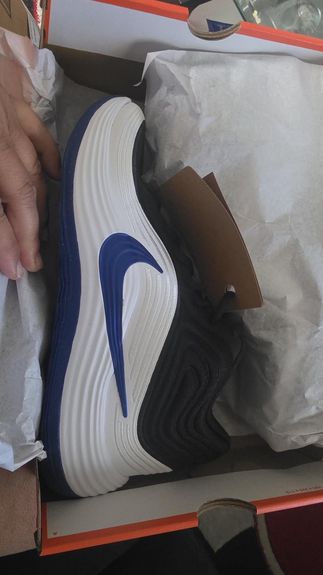Nike Unisex Adult Precision 8 Mid Basketball Shoes customer photo 2